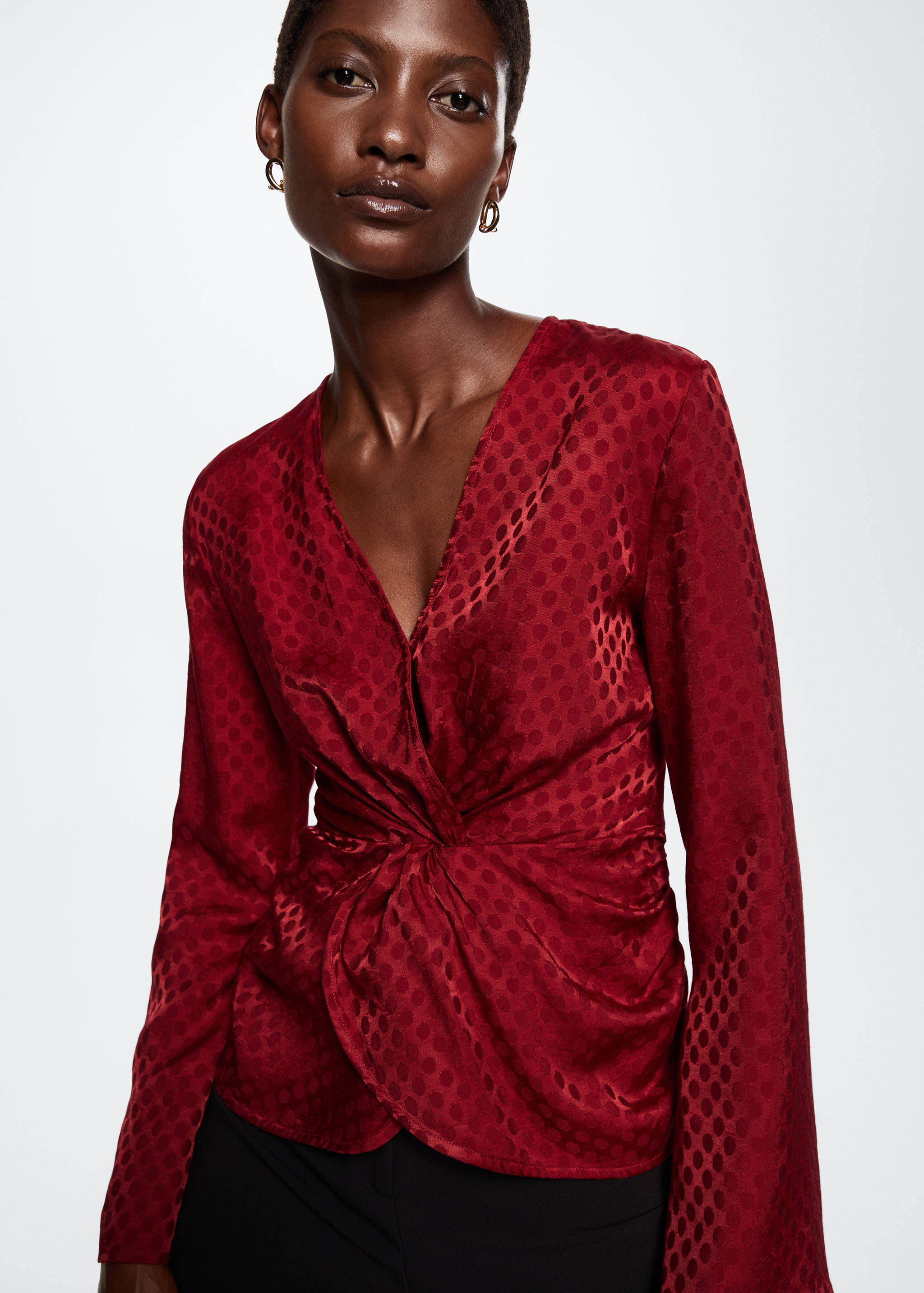 Brusa nus setinada  - Detall de l'article 4