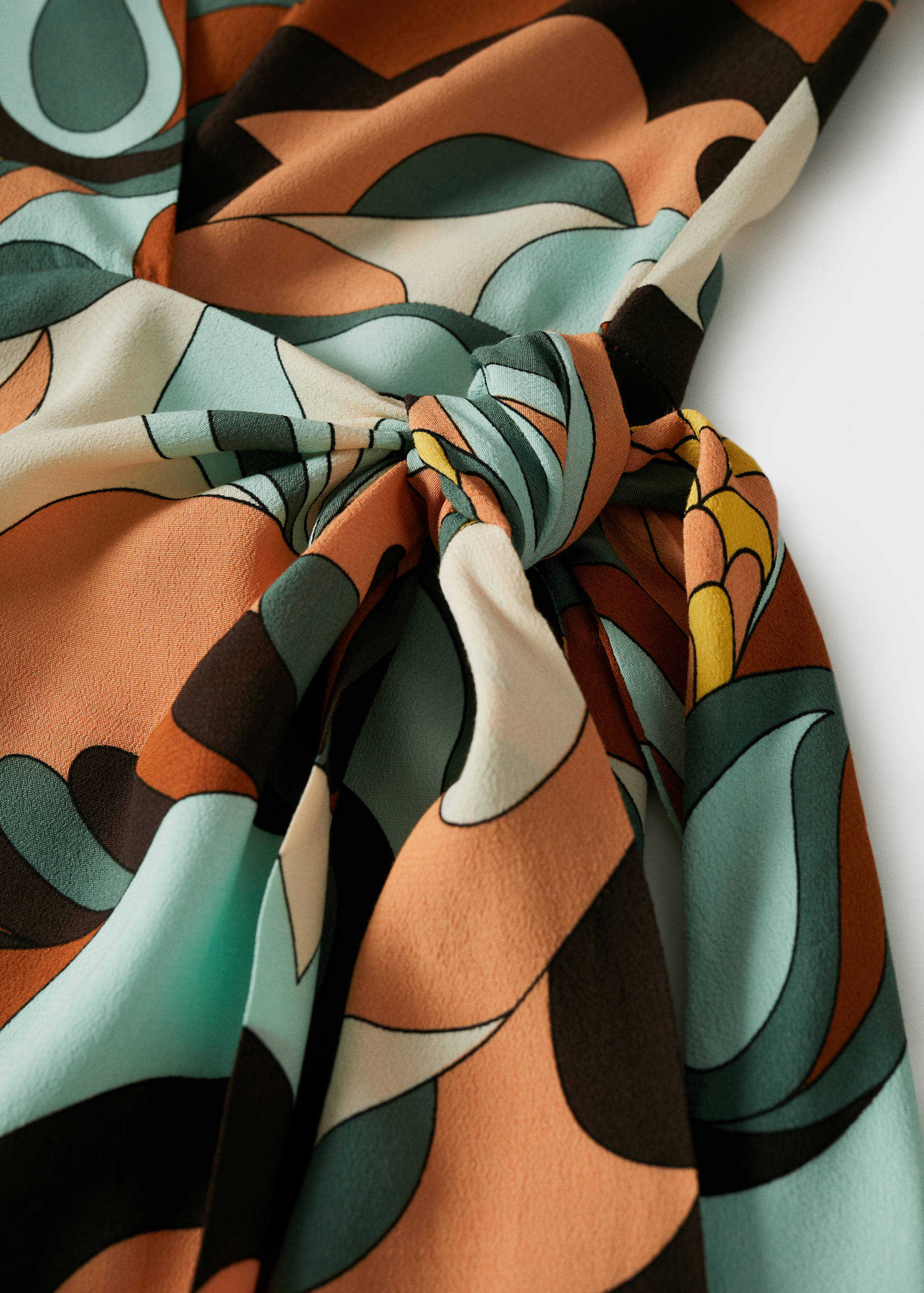 Print wrap dress - Details of the article 8