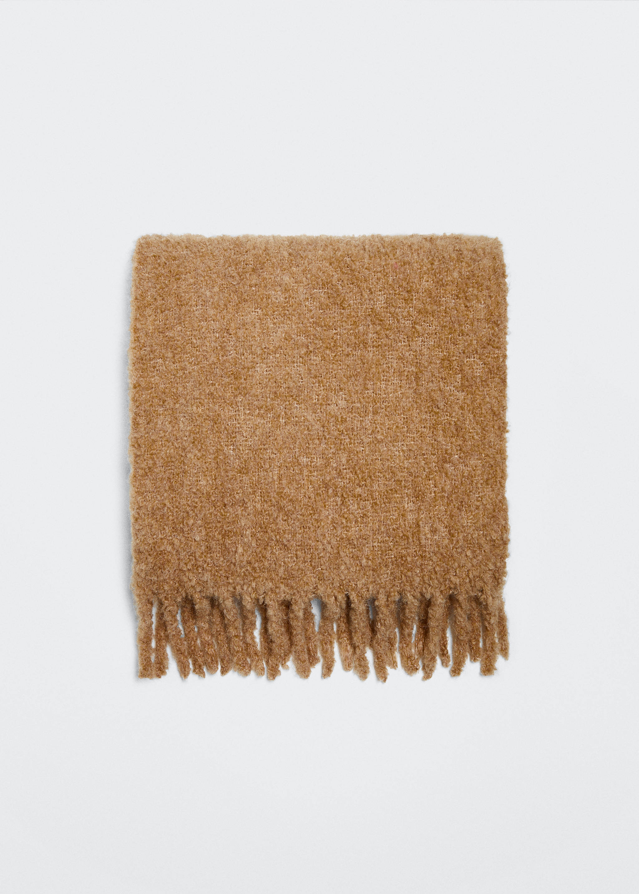 Curly knitted scarf - Article without model