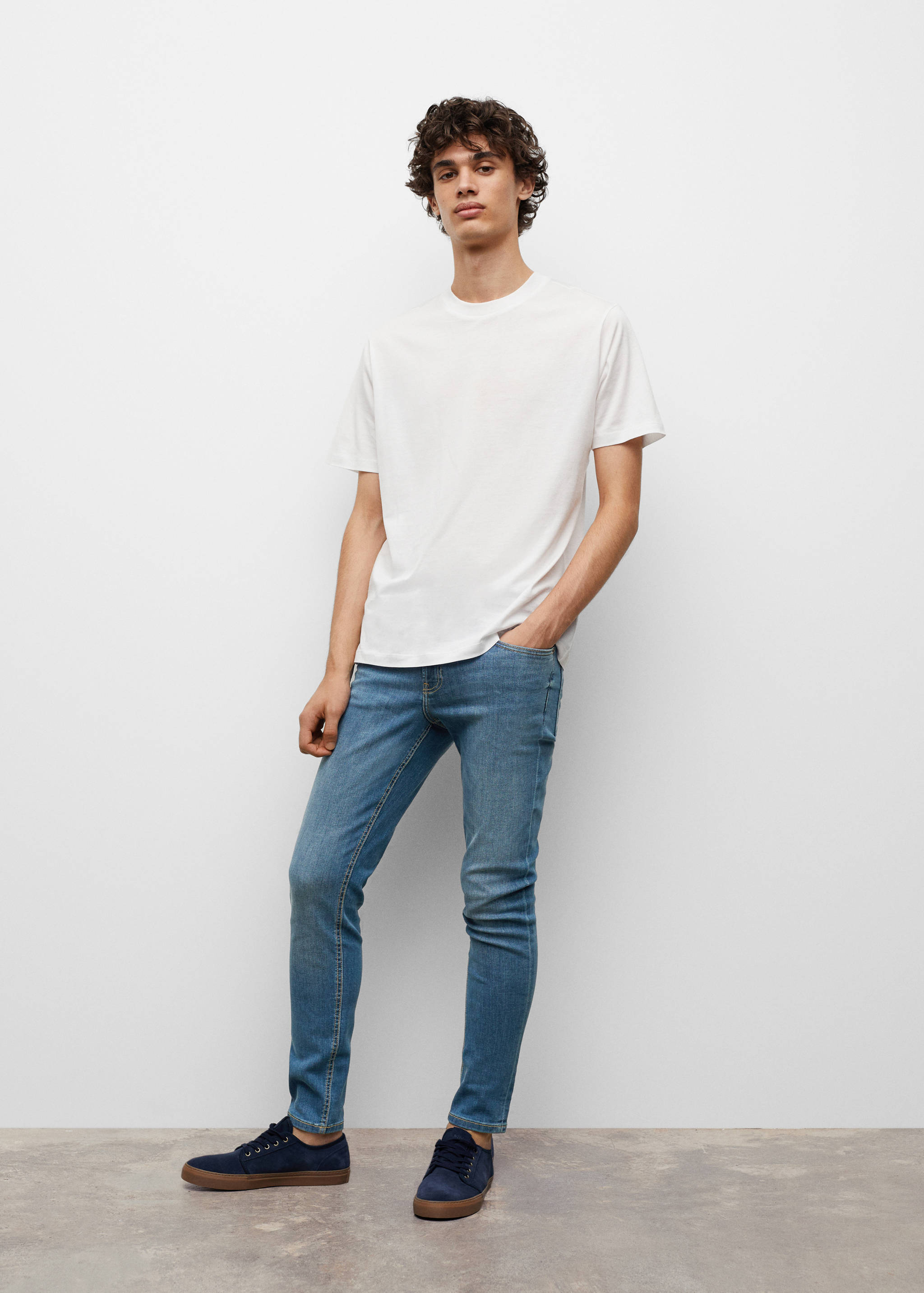 Slim Fit-Jeans  - Allgemeine Ansicht