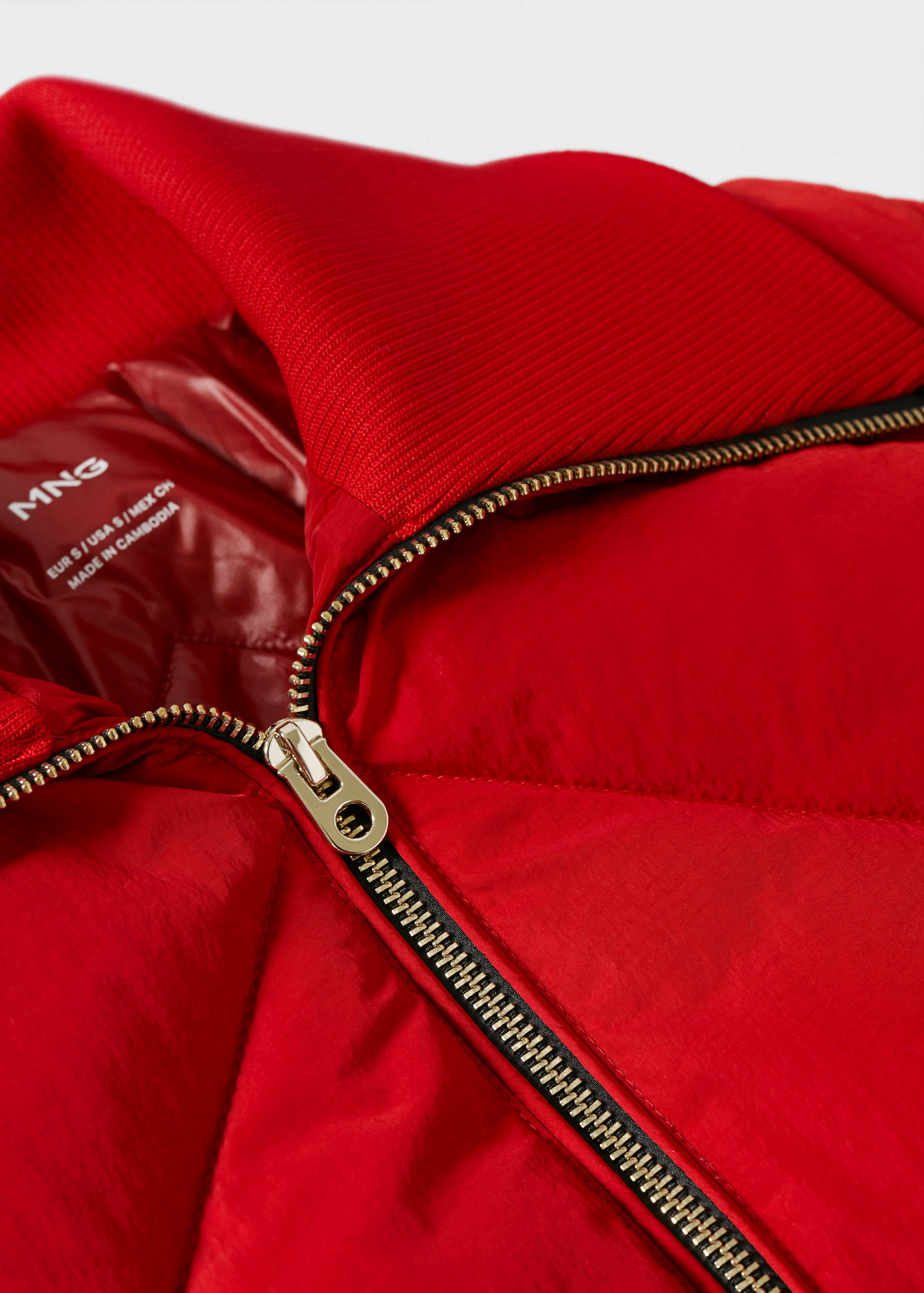 Short quilted anorak - Details of the article 8