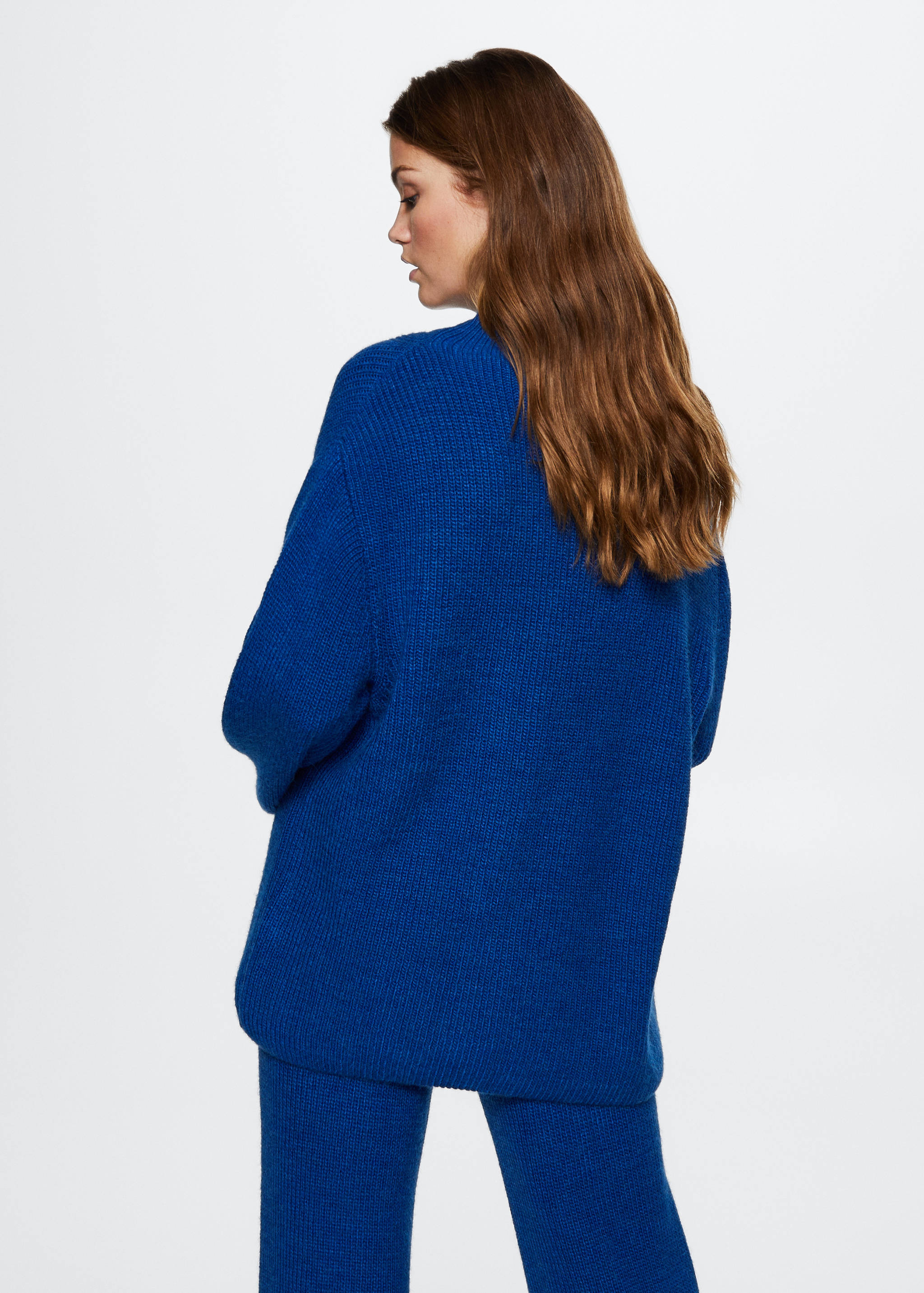 Oversize knit sweater - Reverse of the article