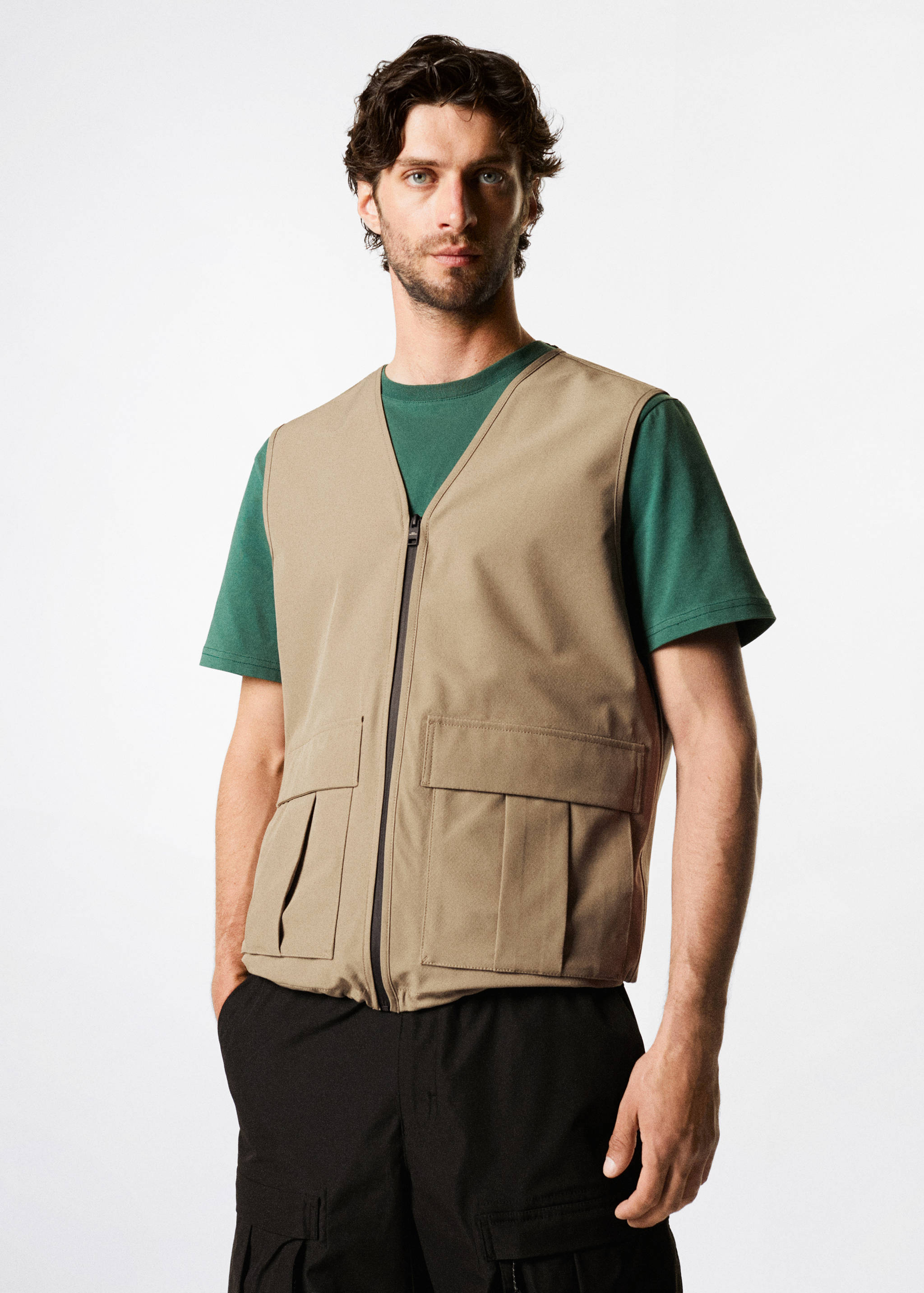 Armilla multibutxaques impermeable - Pla mig