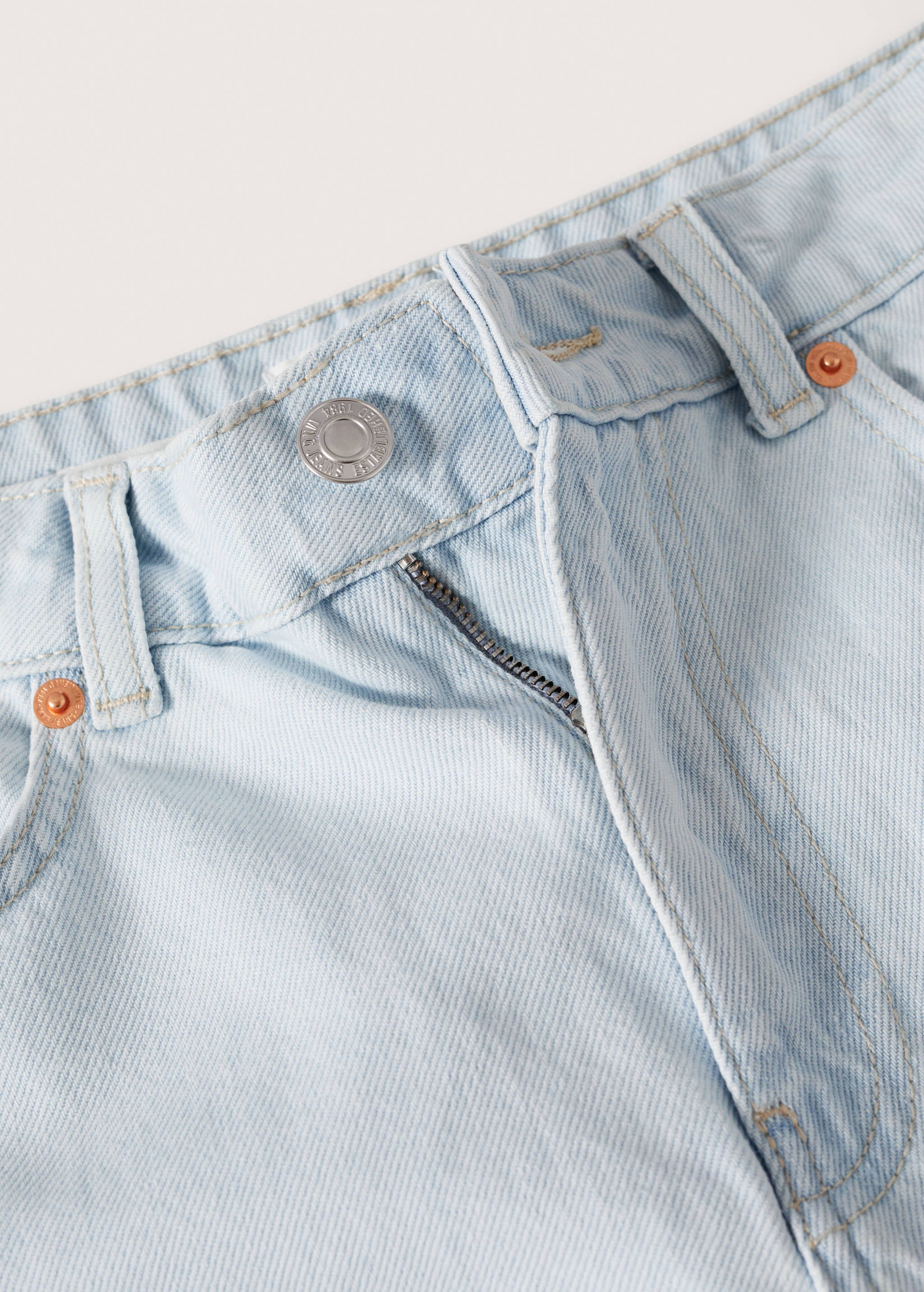 Mom-fit denim shorts - Details of the article 8