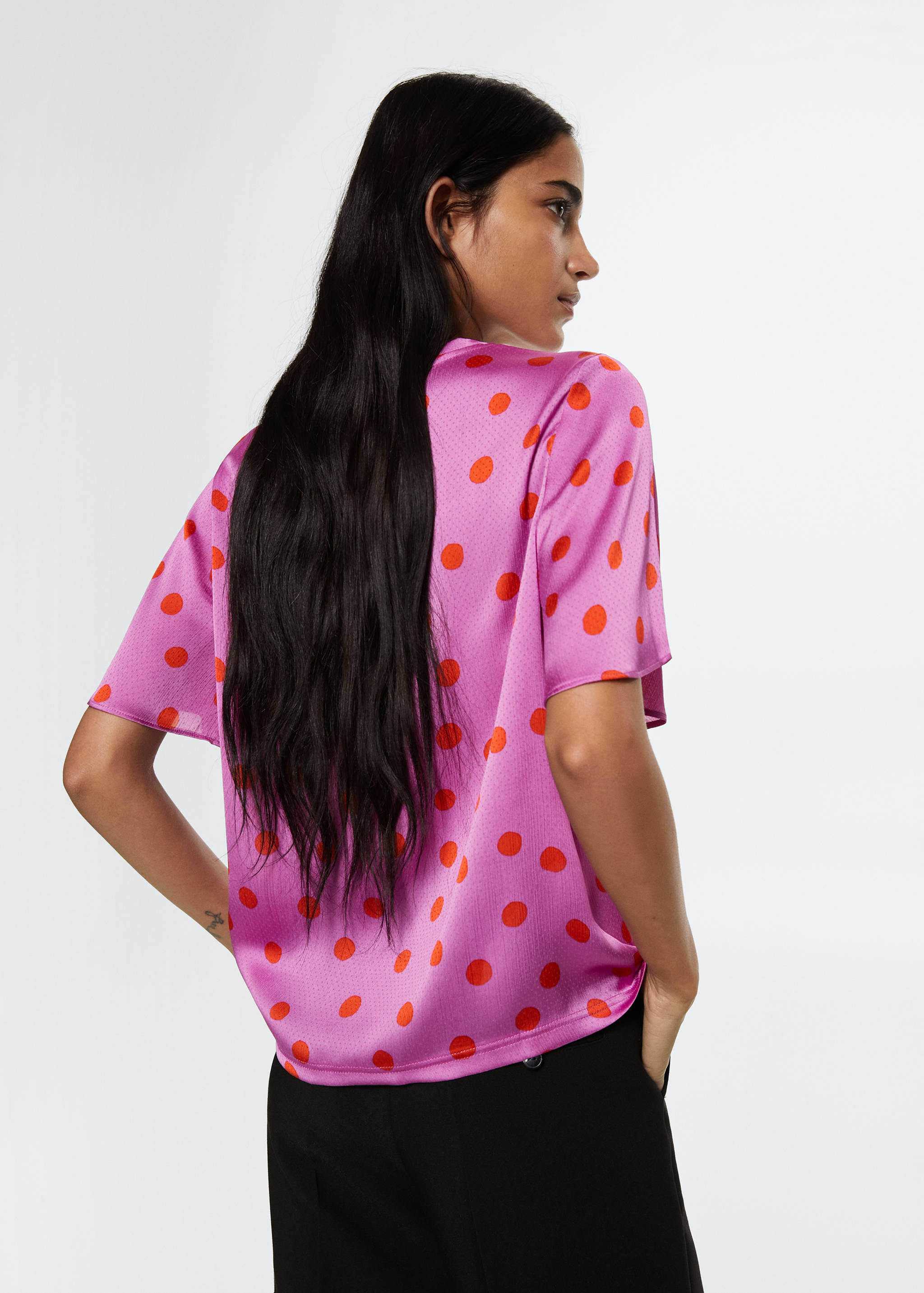 Polka-dot print blouse - Reverse of the article