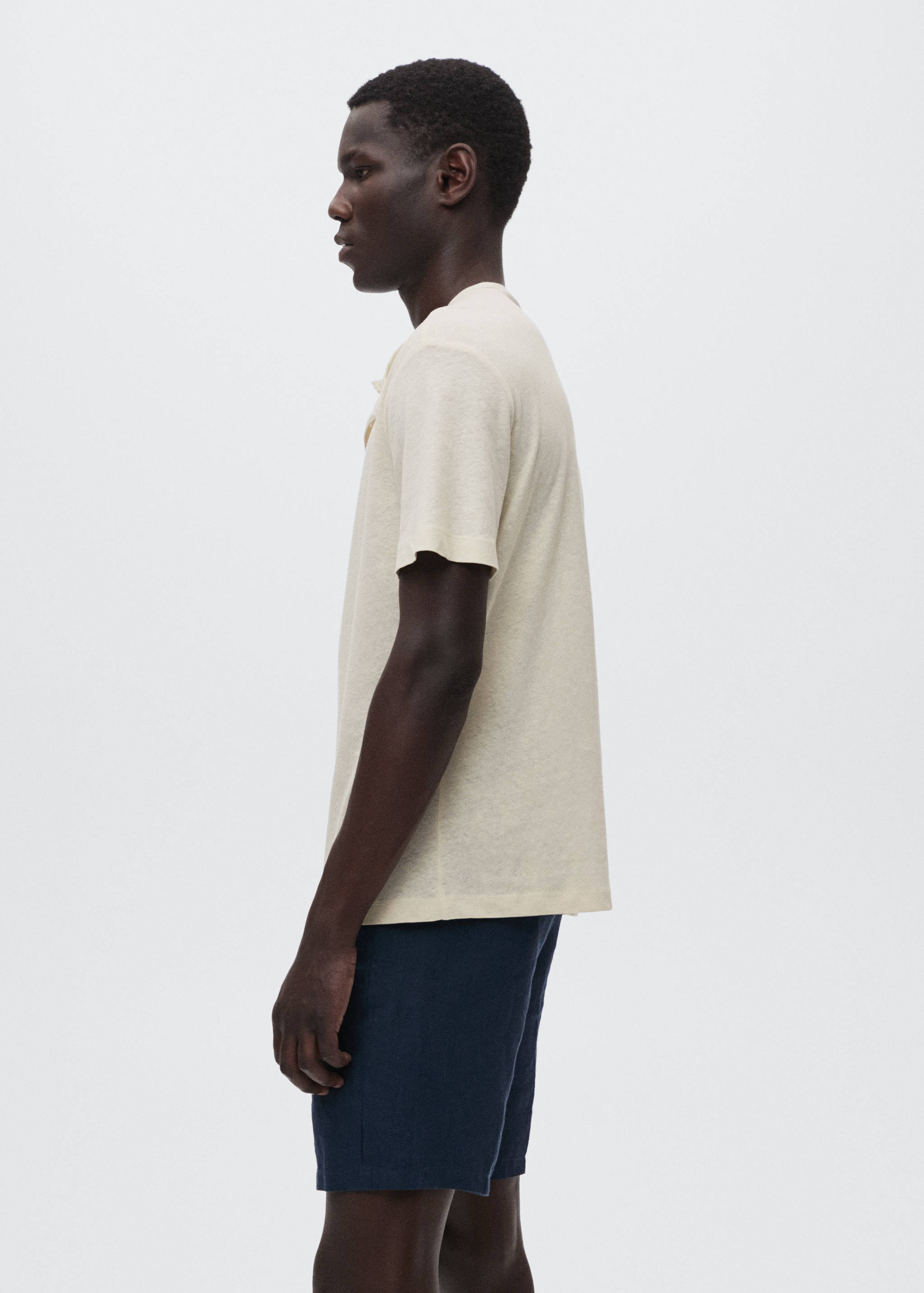 Henley linen-blend T-shirt - Details of the article 2
