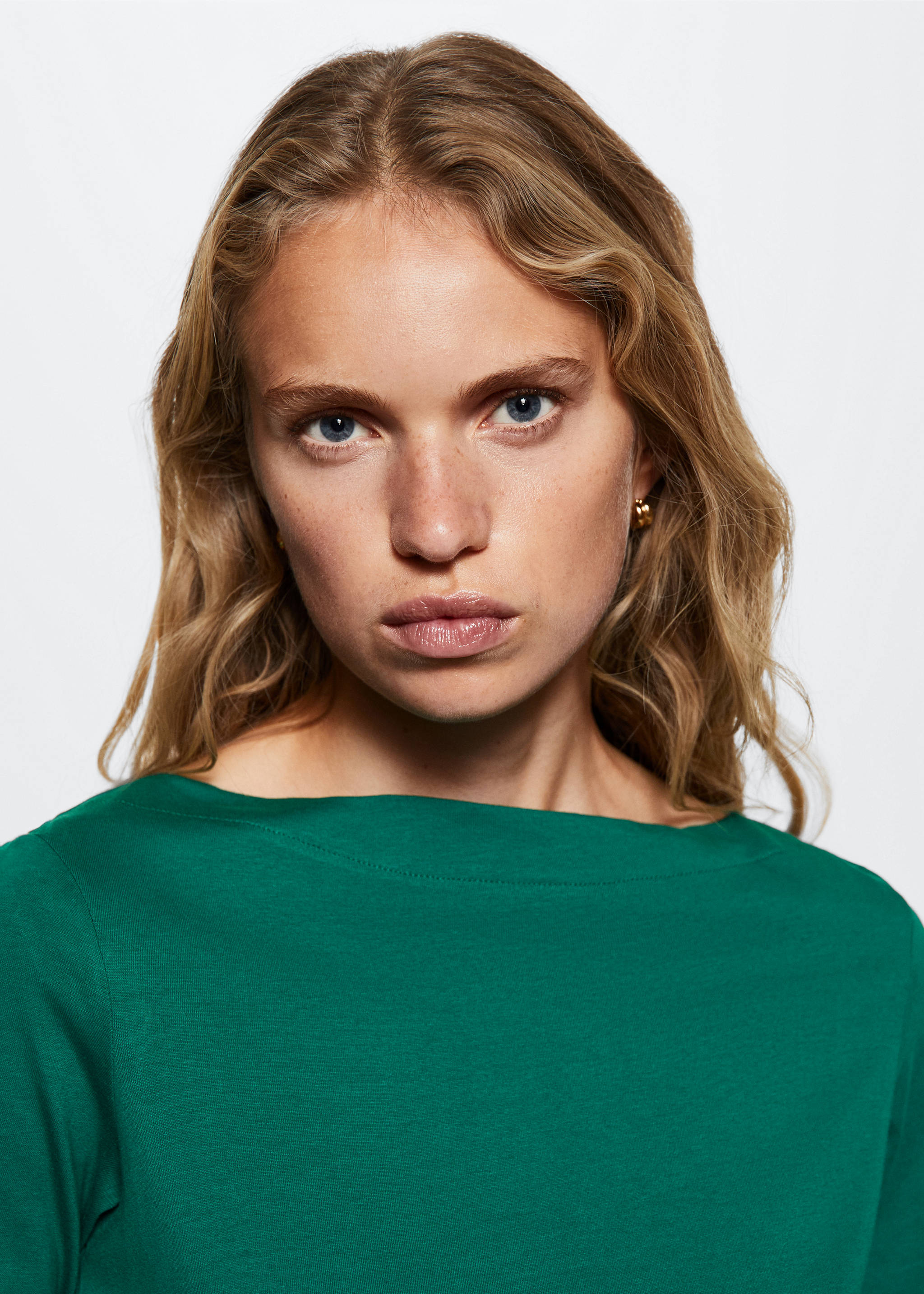 Cotton boat neck t-shirt - Details of the article 1