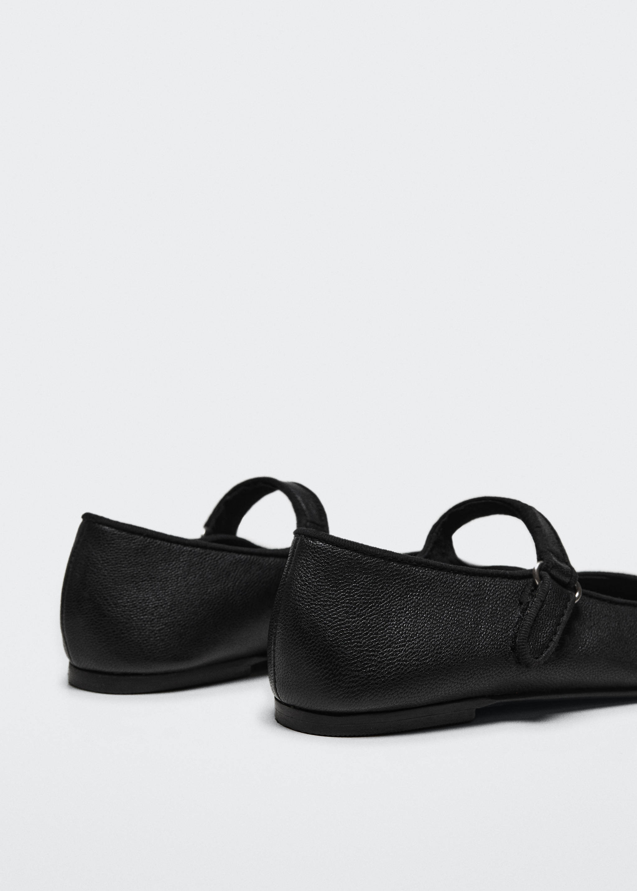 Leather ballet flats - Details of the article 2
