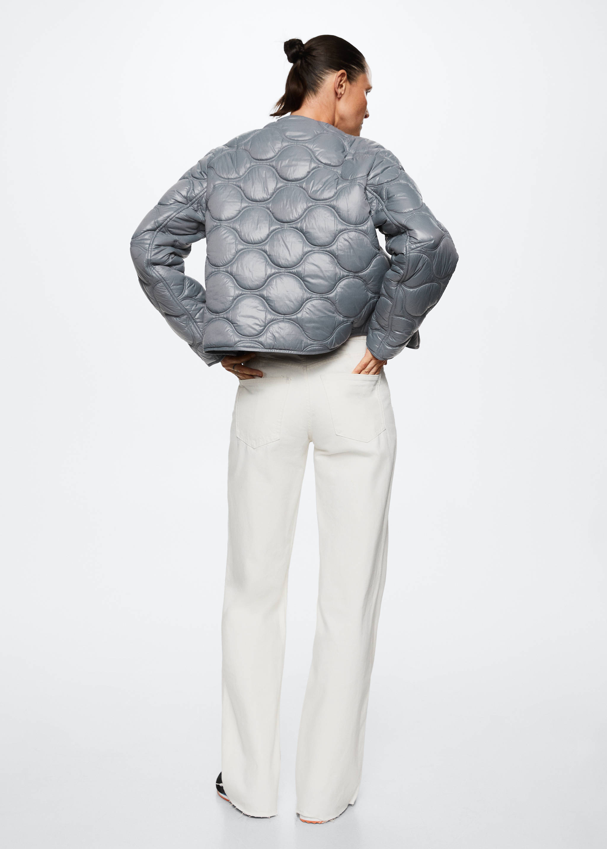 Ultralight anorak with buttons - Reverse of the article