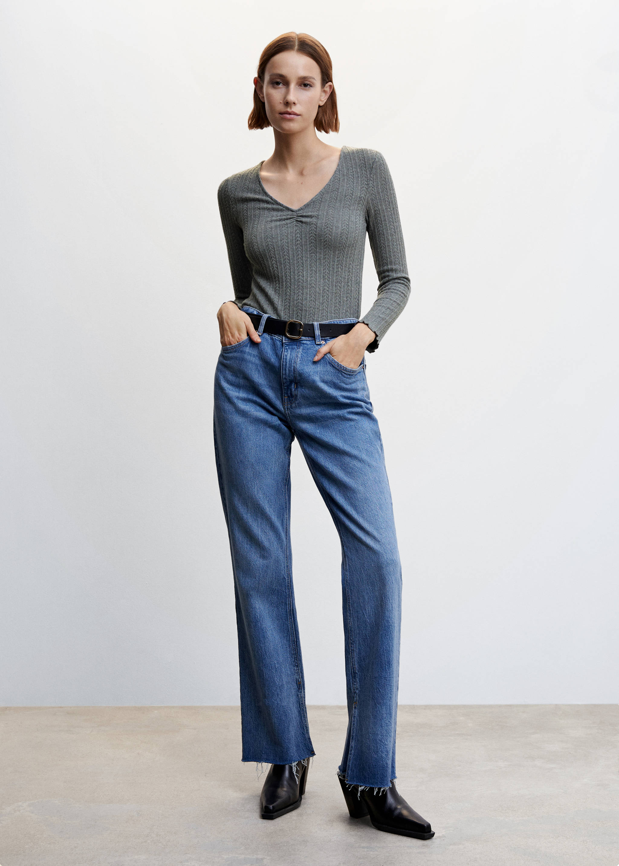 Long-sleeve t-shirt with ruffles - General plane