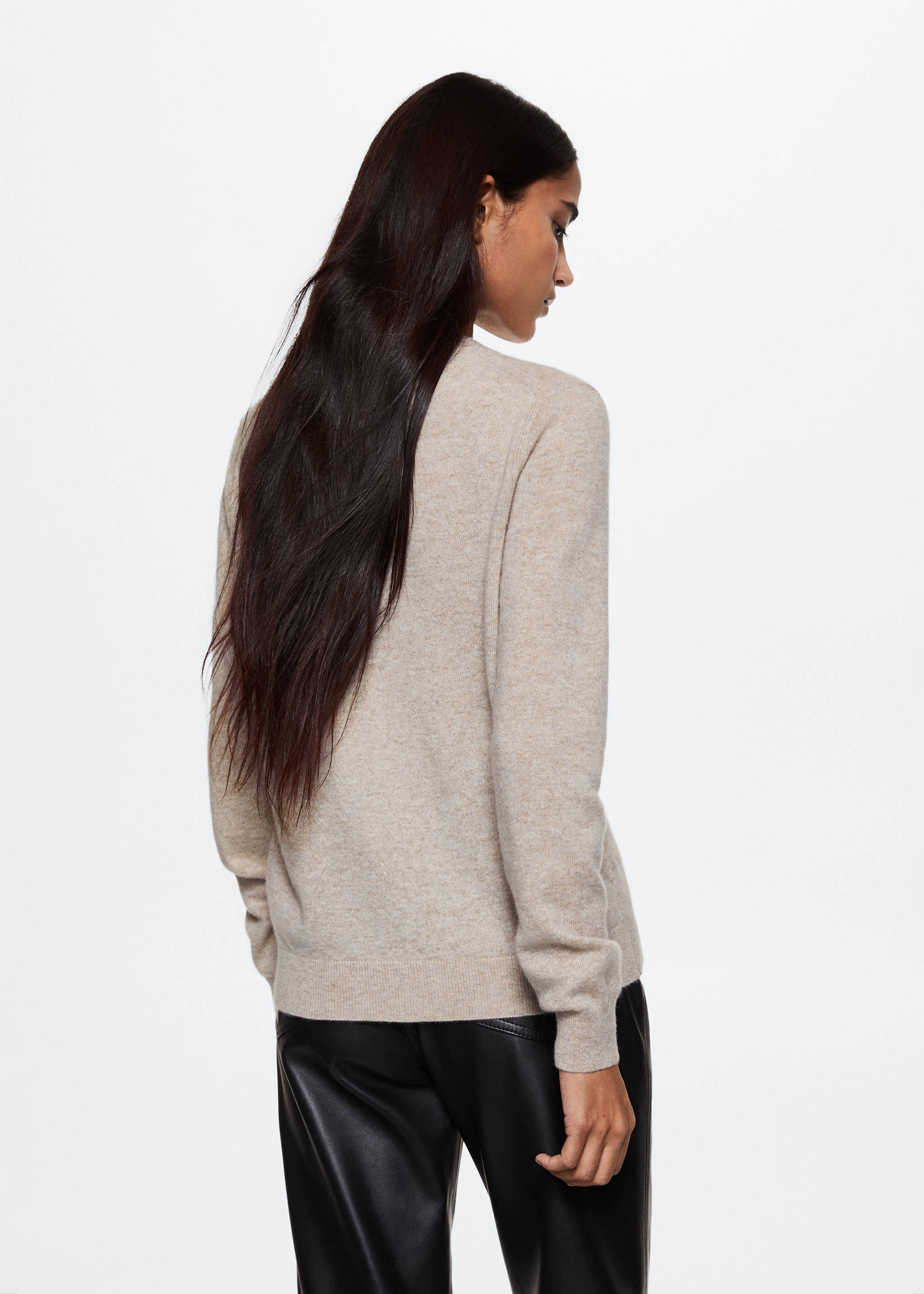 Svetr ze 100% kašmíru - Zadní strana zboží