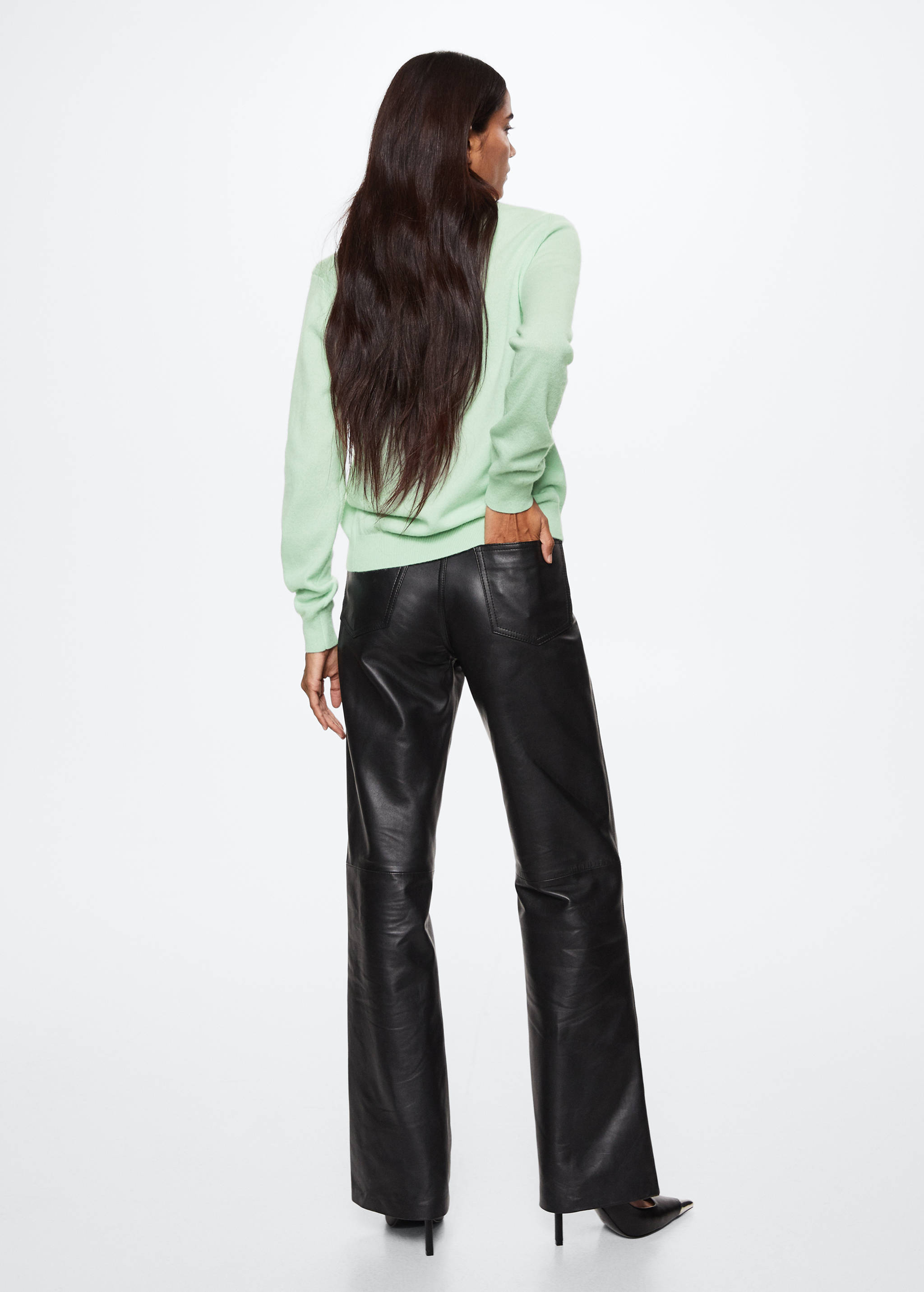 Svetr ze 100% kašmíru - Zadní strana zboží