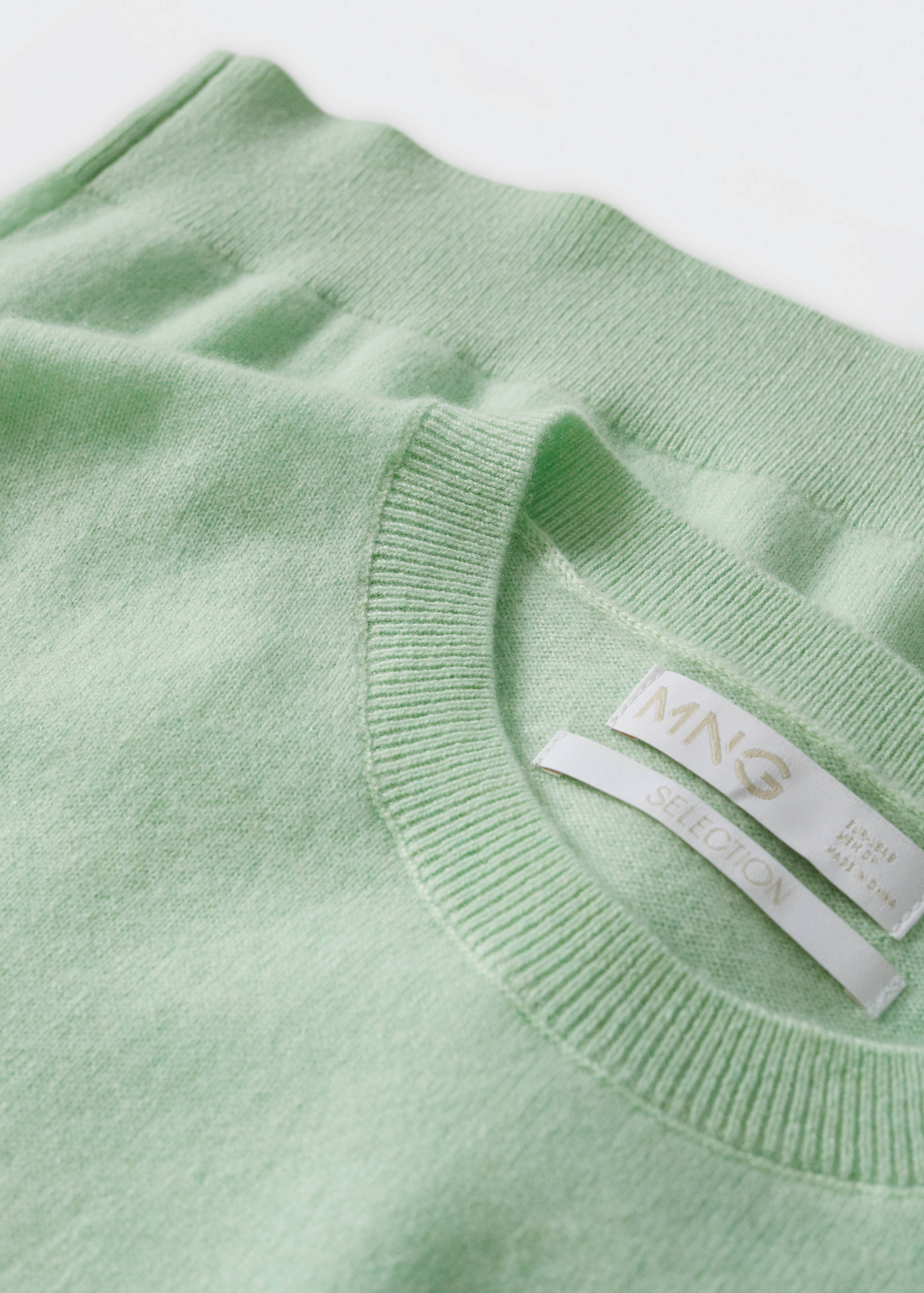 Svetr ze 100% kašmíru - Detail zboží 8