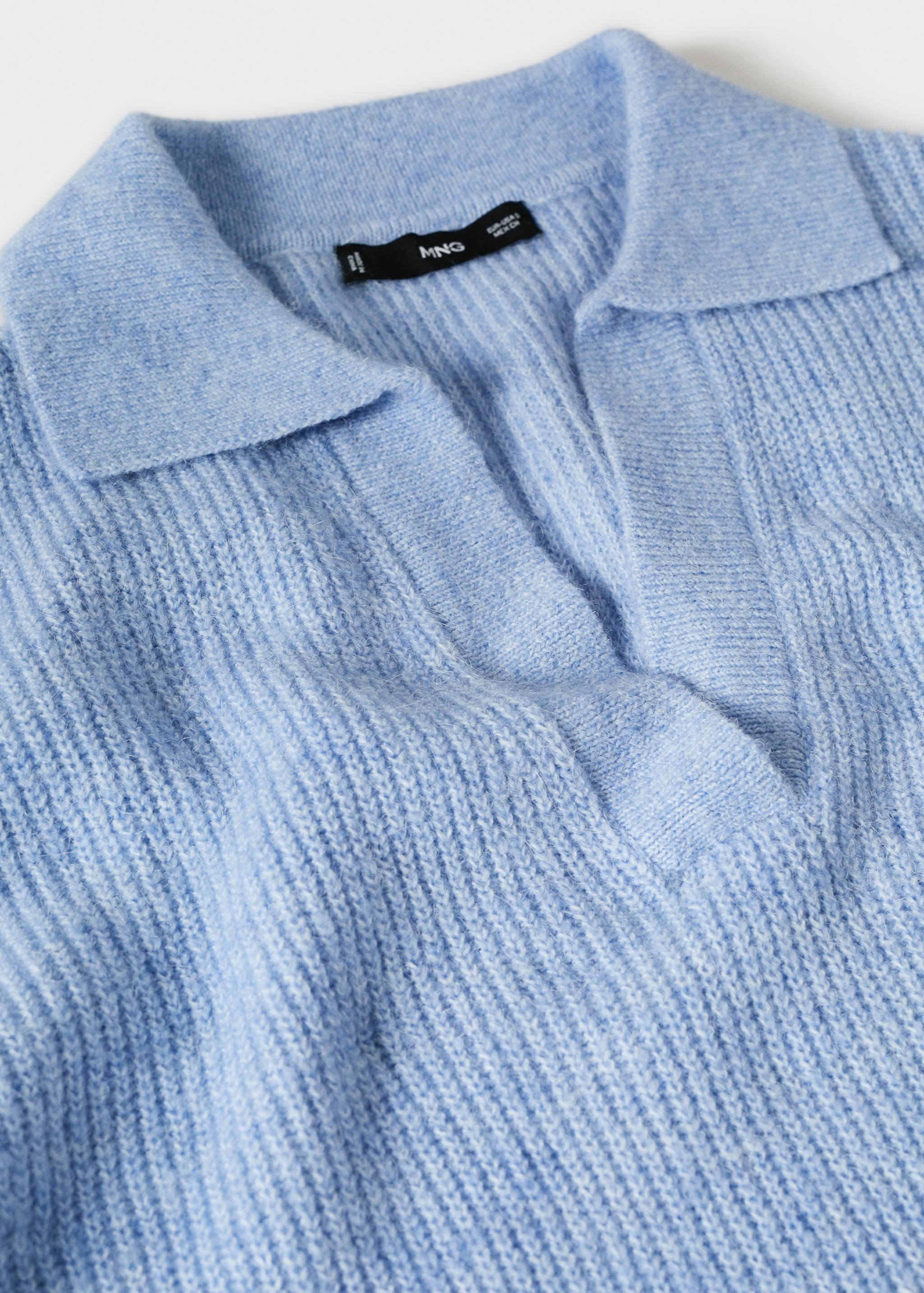Polo neck sweater - Details of the article 8