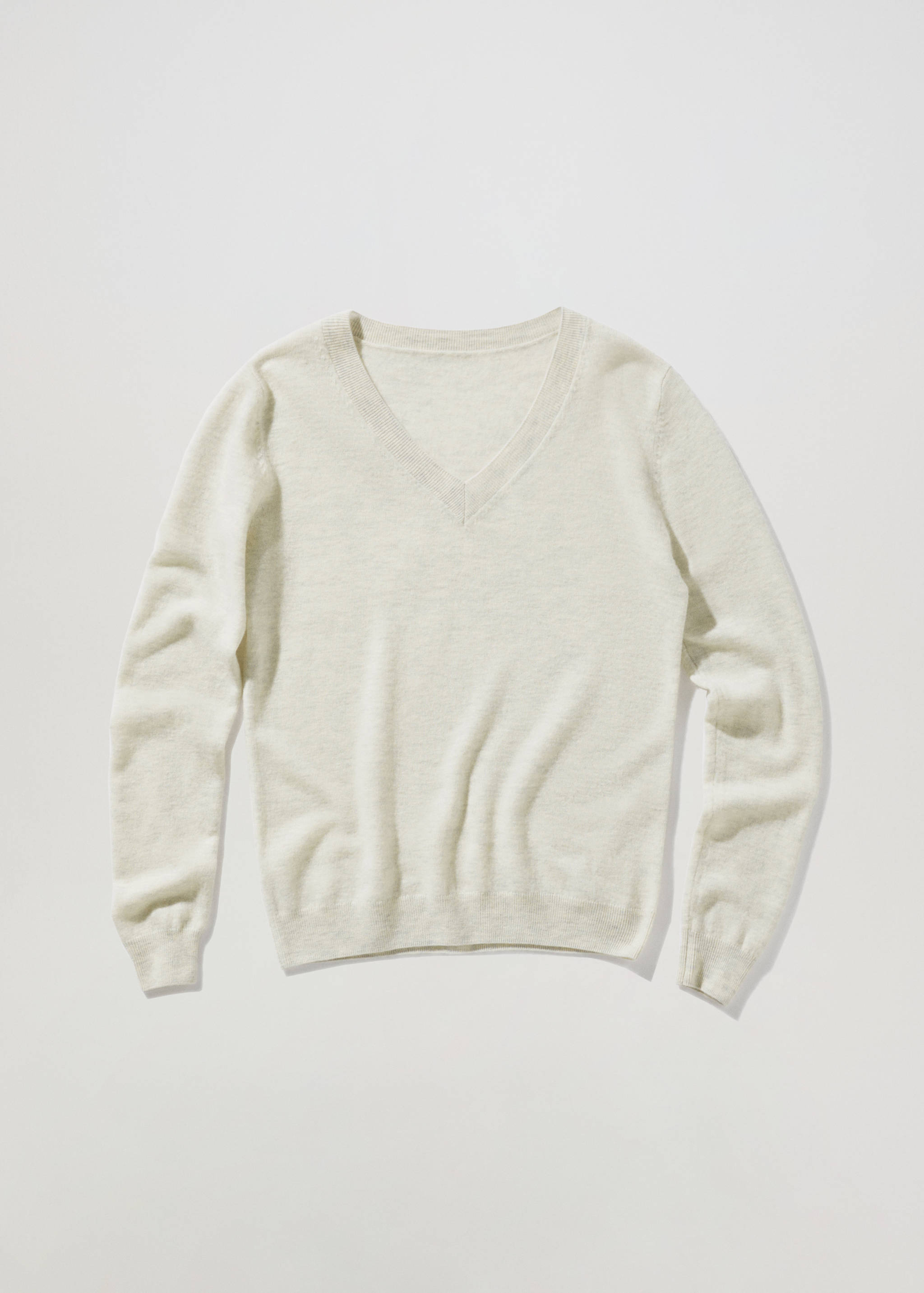 V-neck wool sweater - Article without model