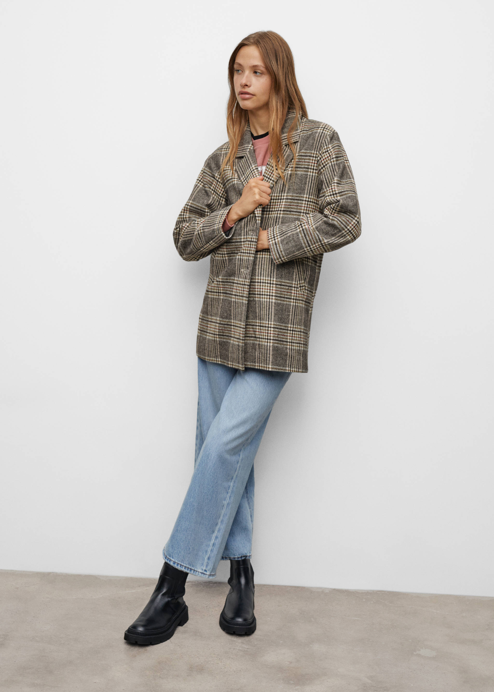 Gerader Mantel mit Revers - Detail des Artikels 2