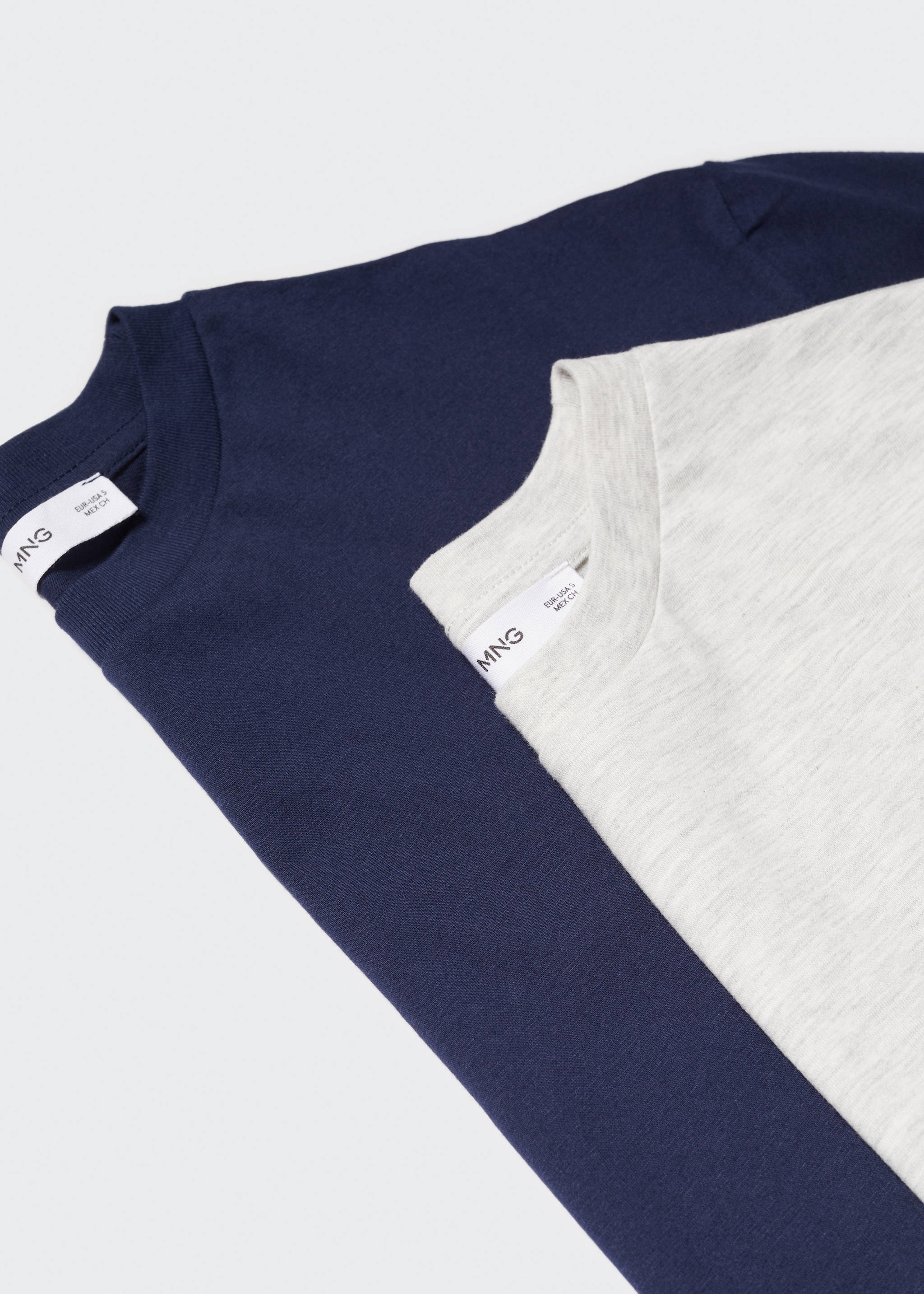 Lot 2 T-shirts coton - Détail de l'article 0