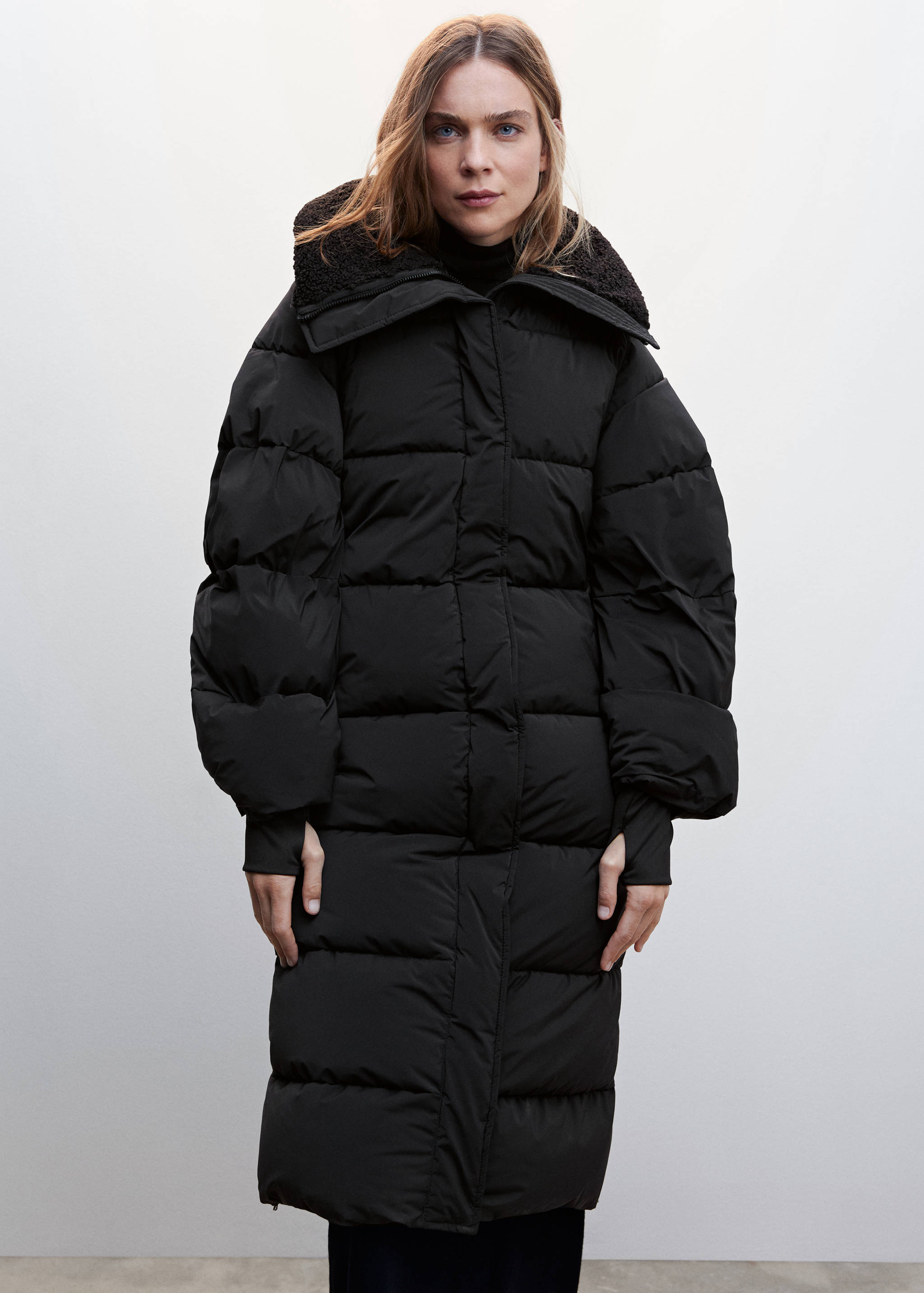 Steppanorak mit Kunstshearling-Kragen - Mittlere Ansicht
