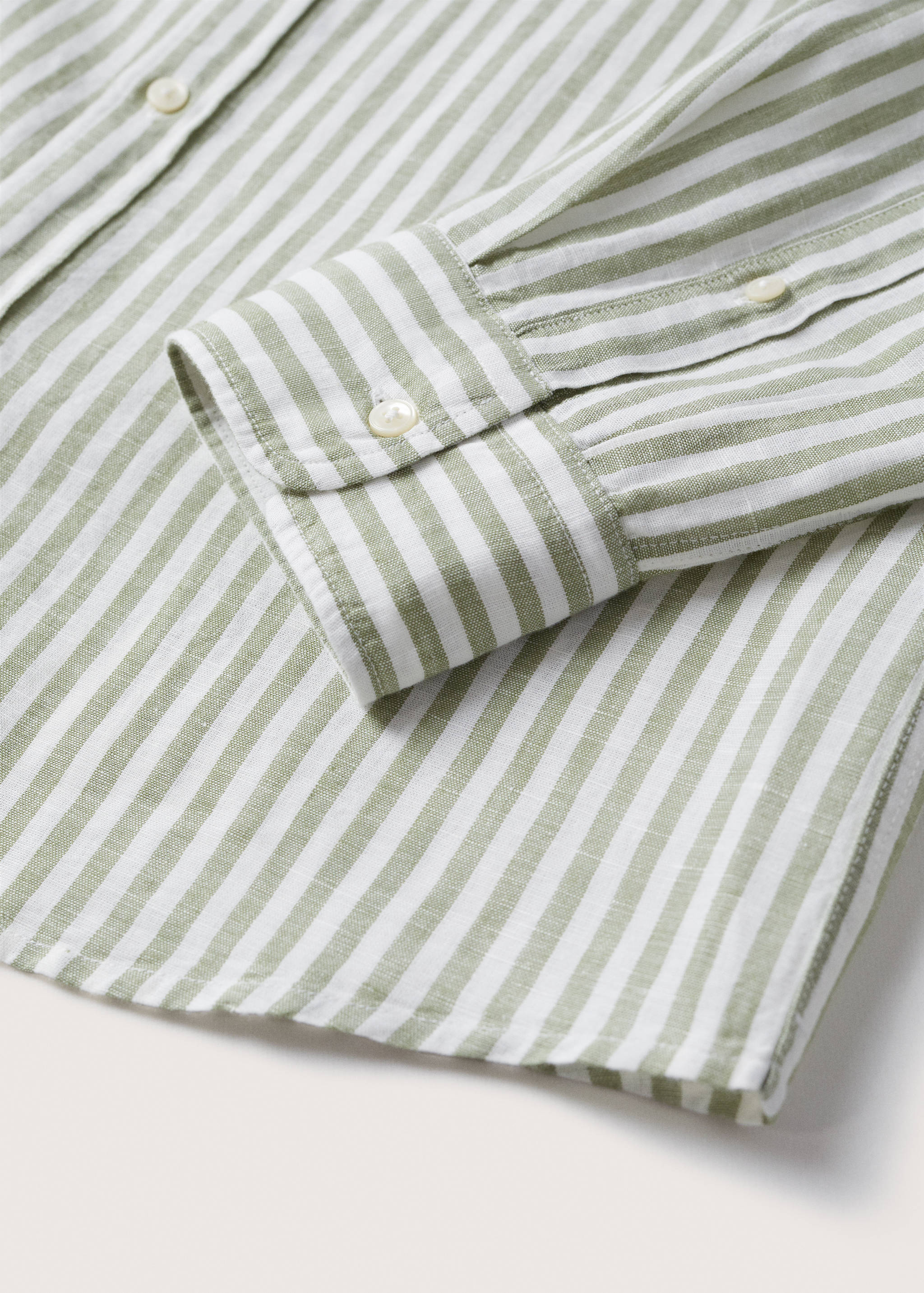 Slim Fit-Leinenhemd mit Karomuster - Detail des Artikels 7