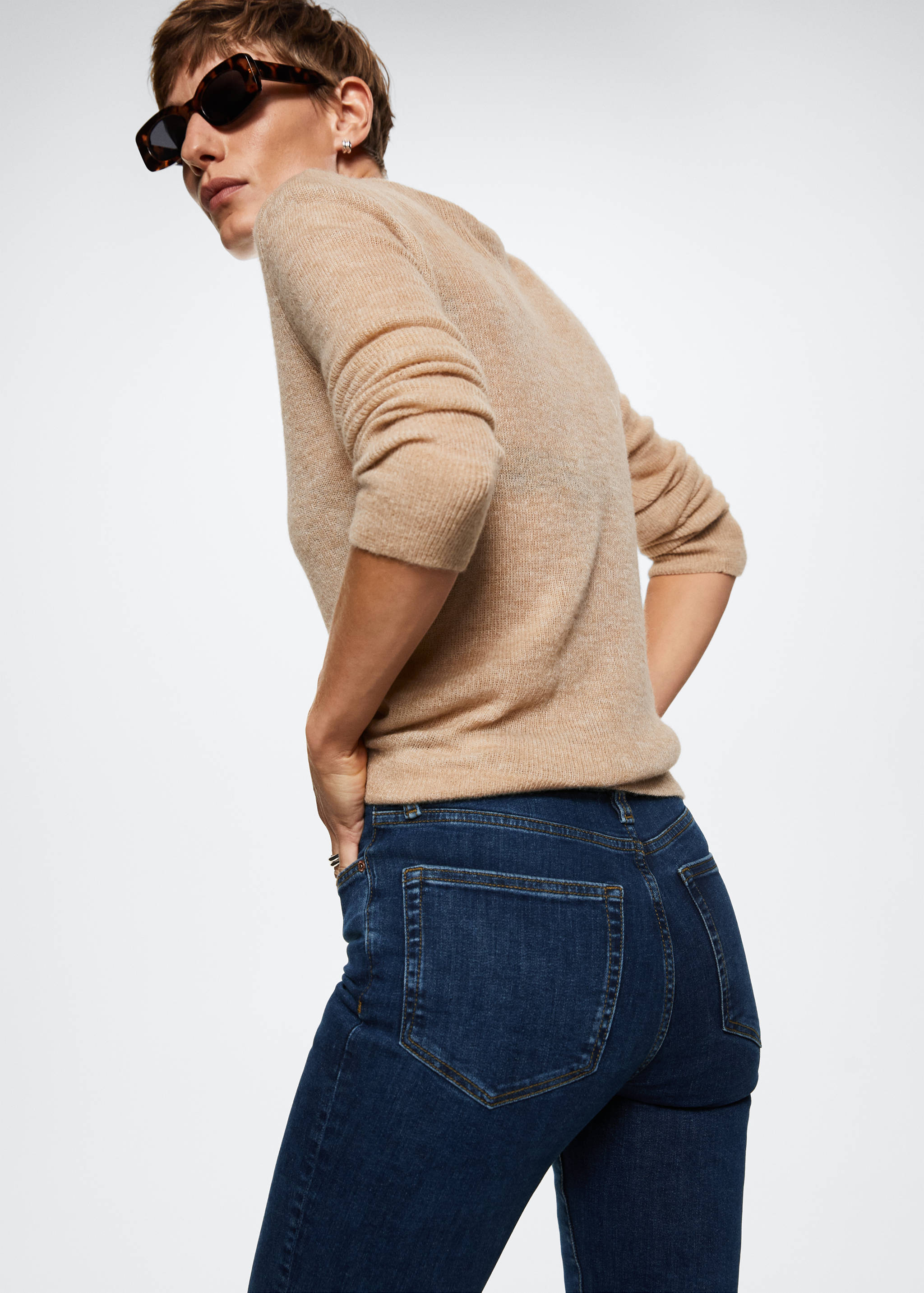 High-rise skinny jeans - Details of the article 1