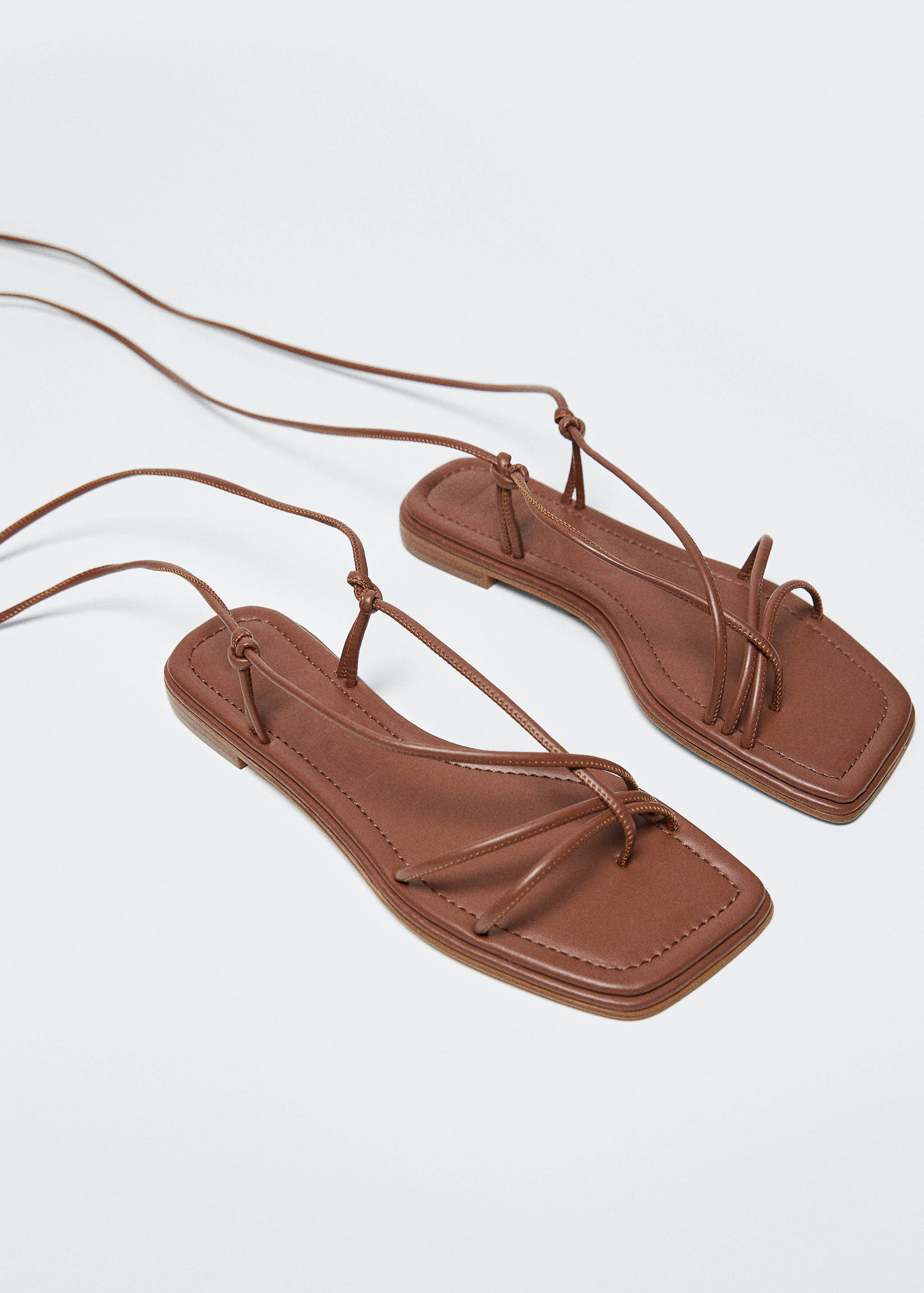 Kreuzriemensandalen - Mittlere Ansicht