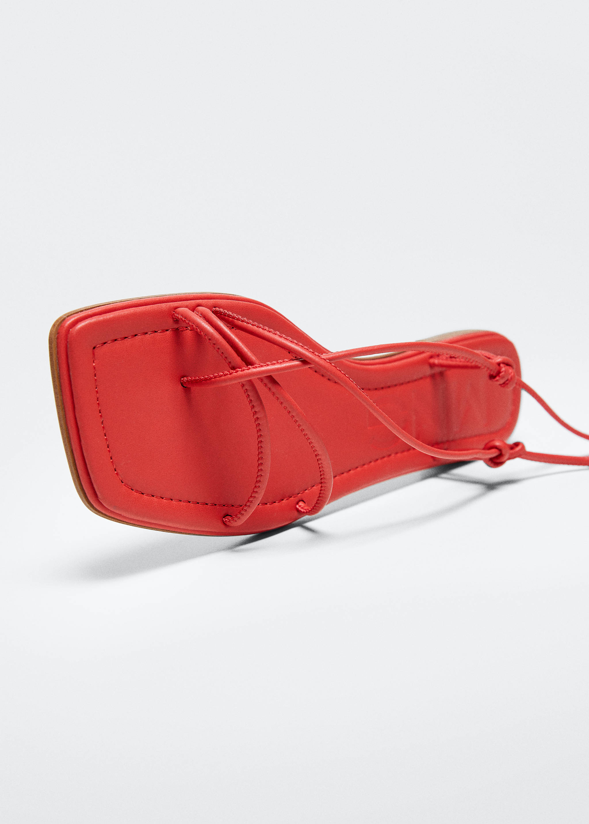 Kreuzriemensandalen - Detail des Artikels 4