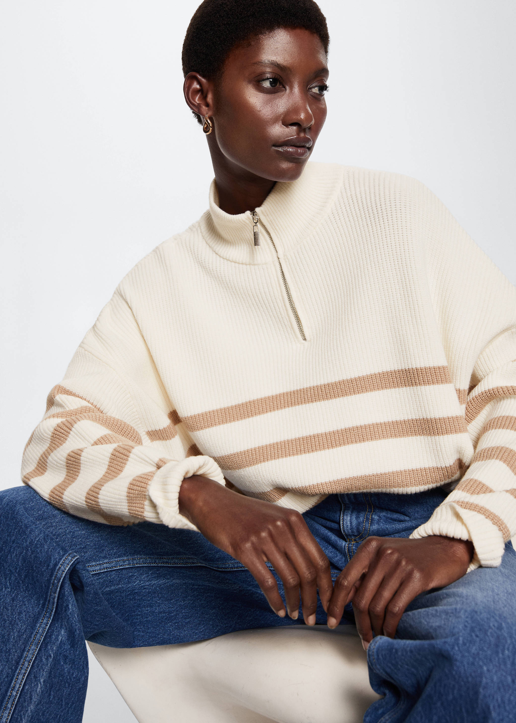 Camisola às riscas com fecho de correr - Pormenor do artigo 2