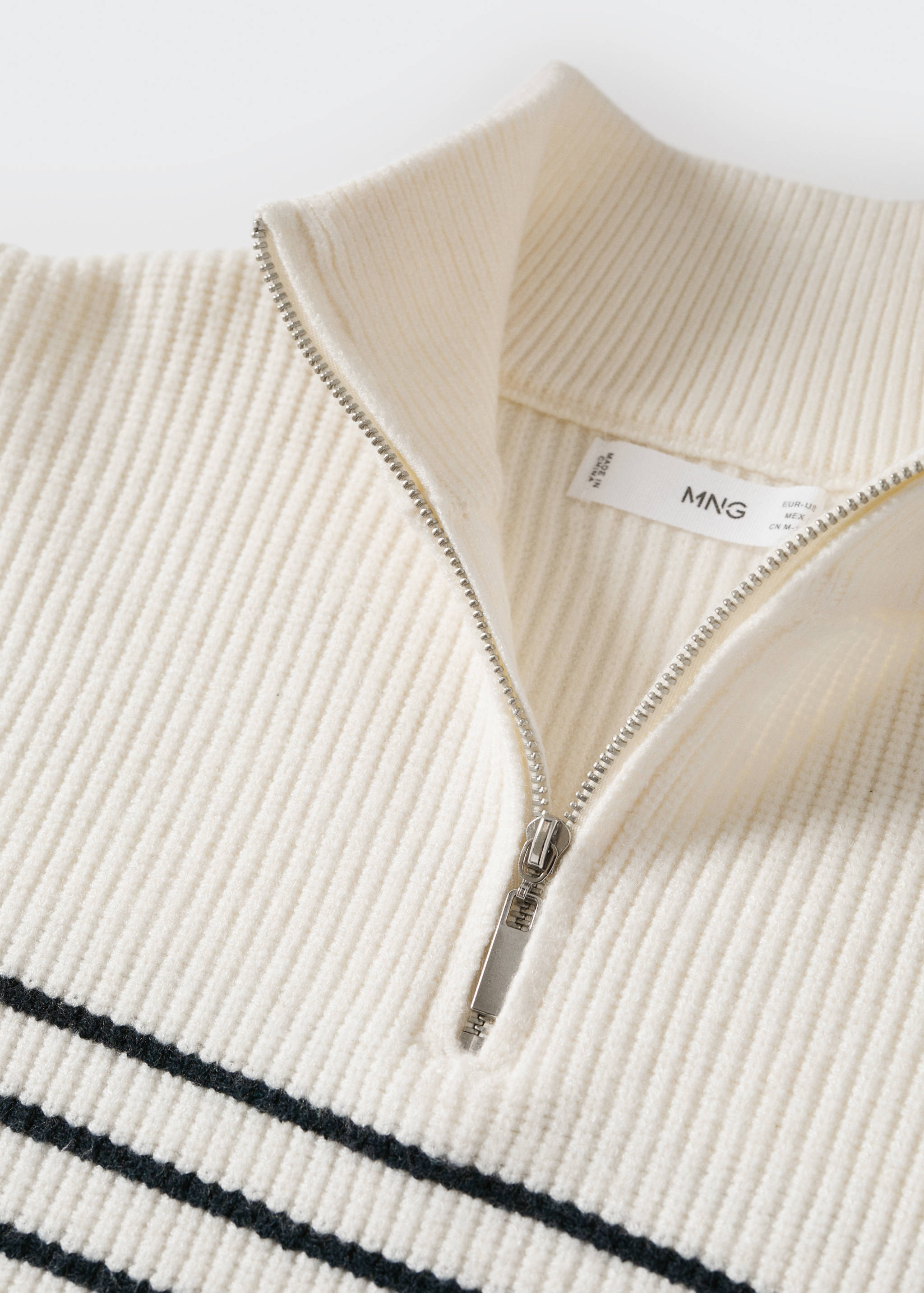 Striped sweater with zip - Details of the article 8