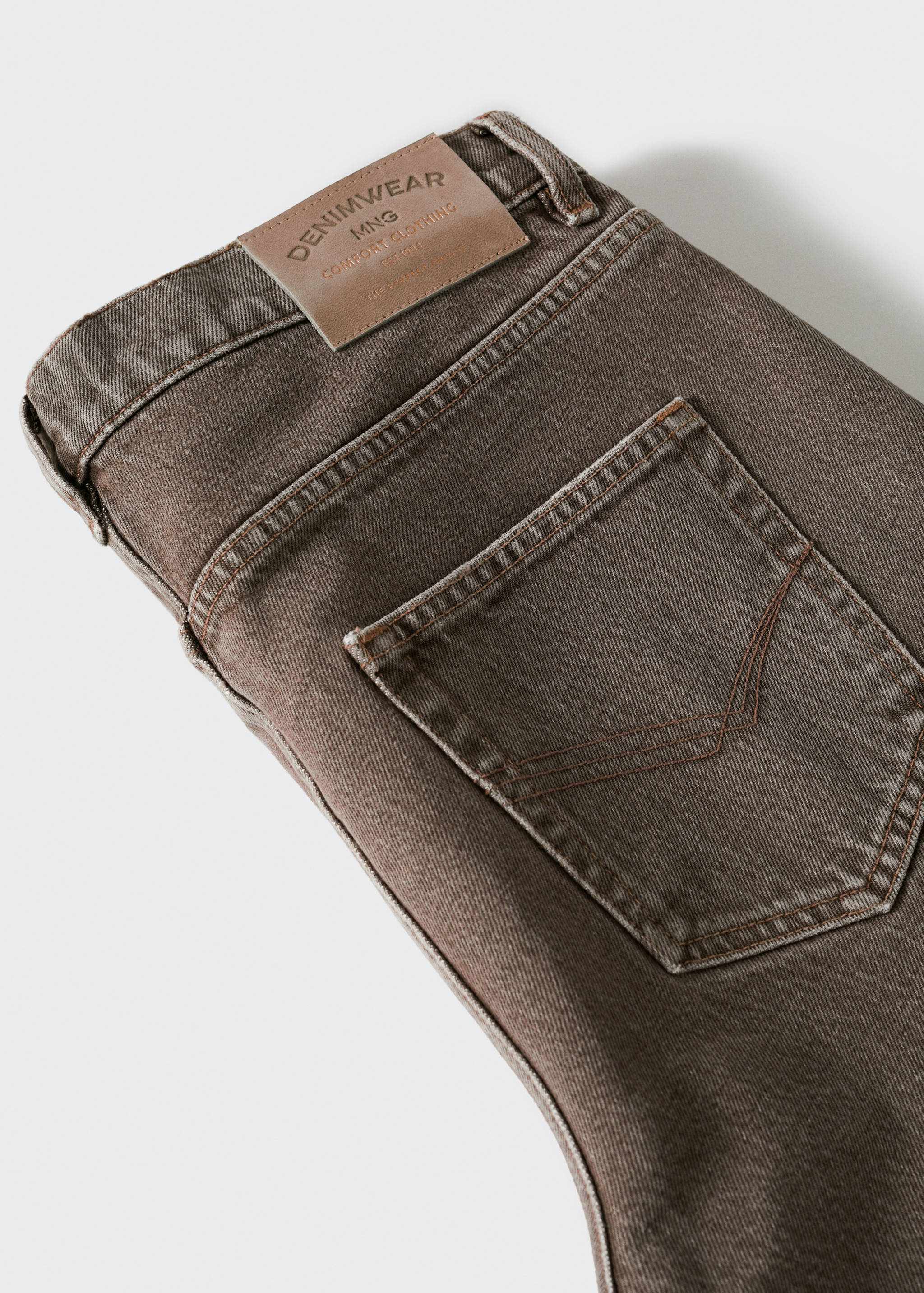 Vintage straight-fit jeans - Details of the article 8