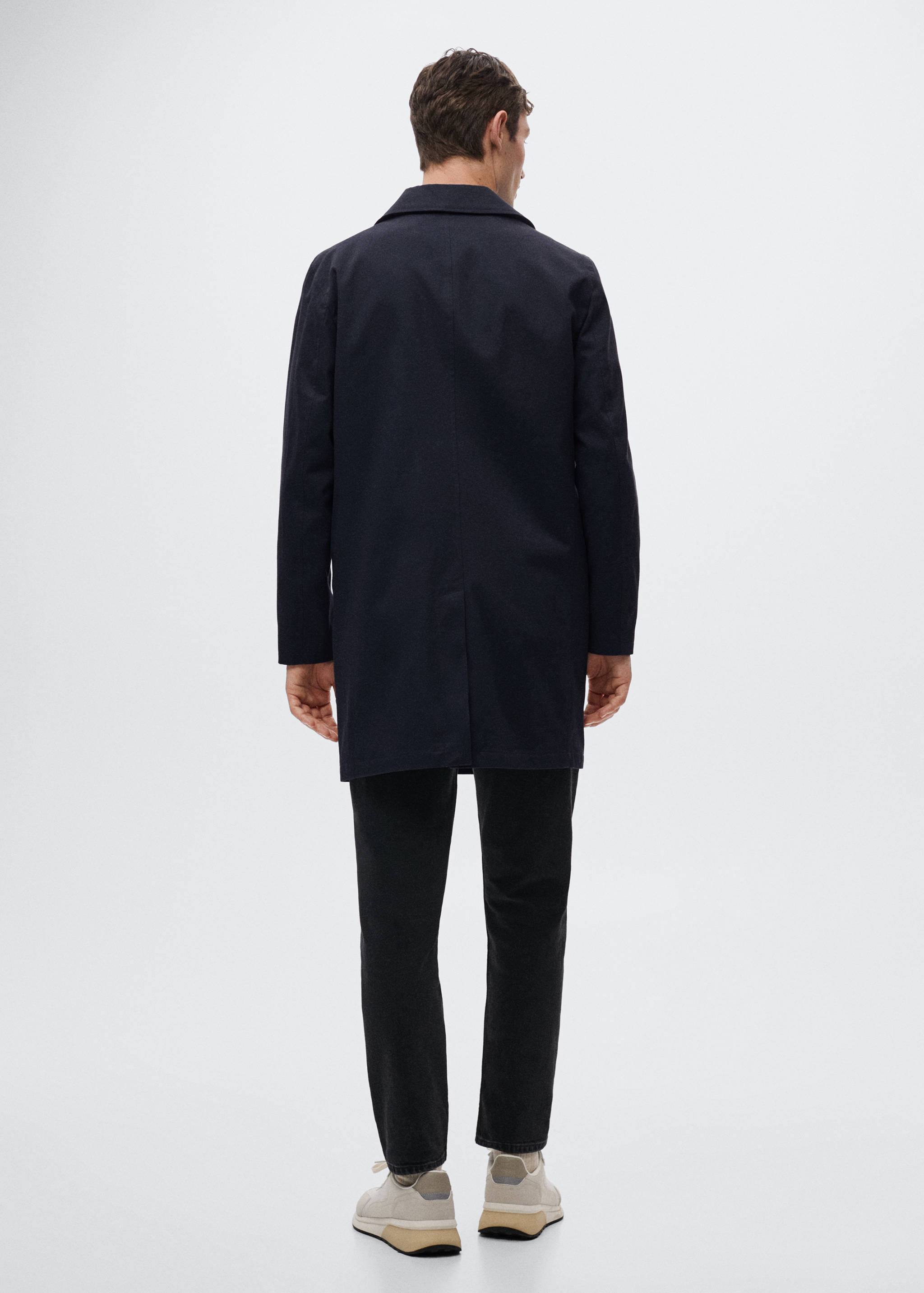 Wasserabweisender Trenchcoat aus Baumwolle - Rückseite des Artikels