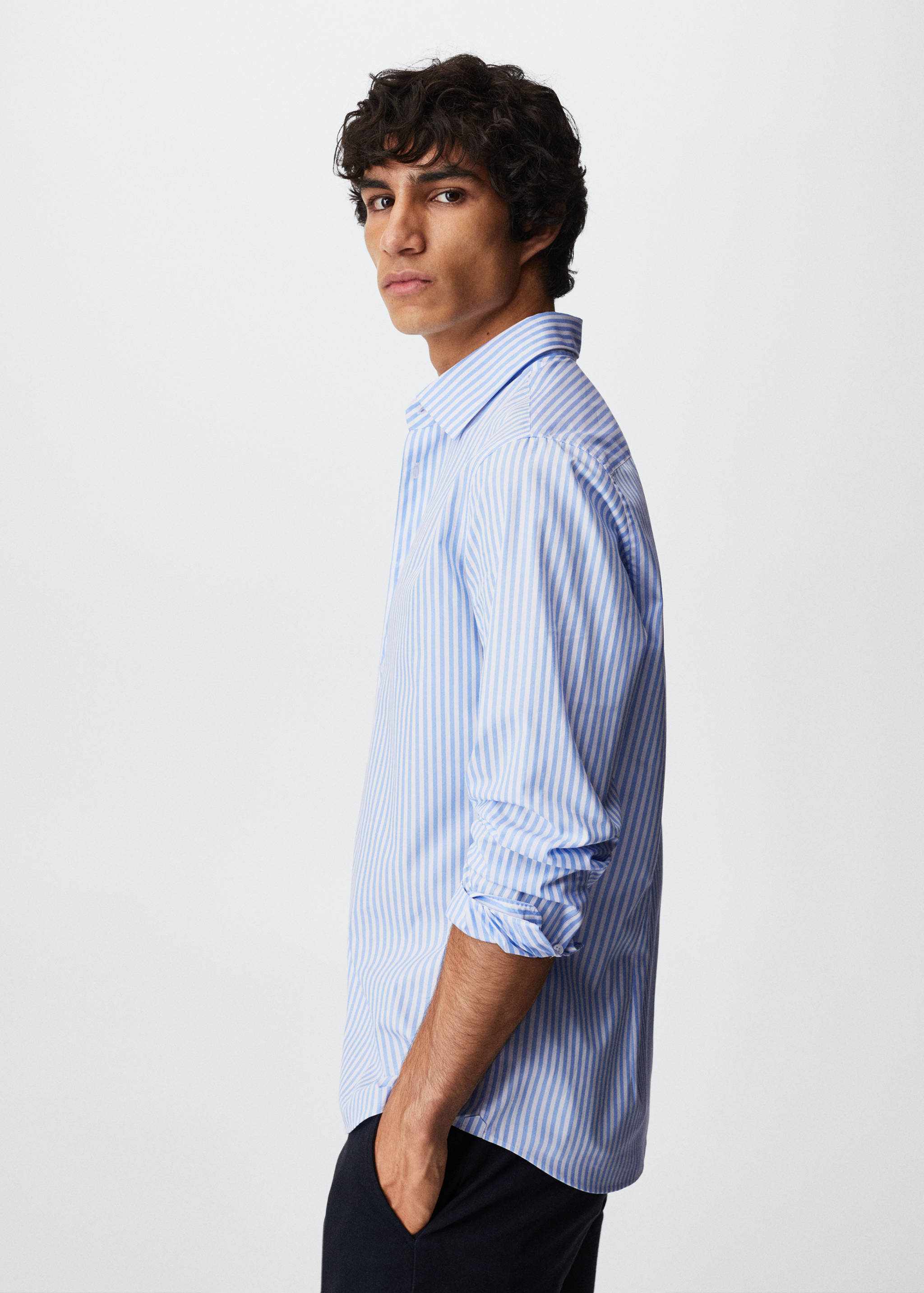Striped cotton shirt - Details of the article 2