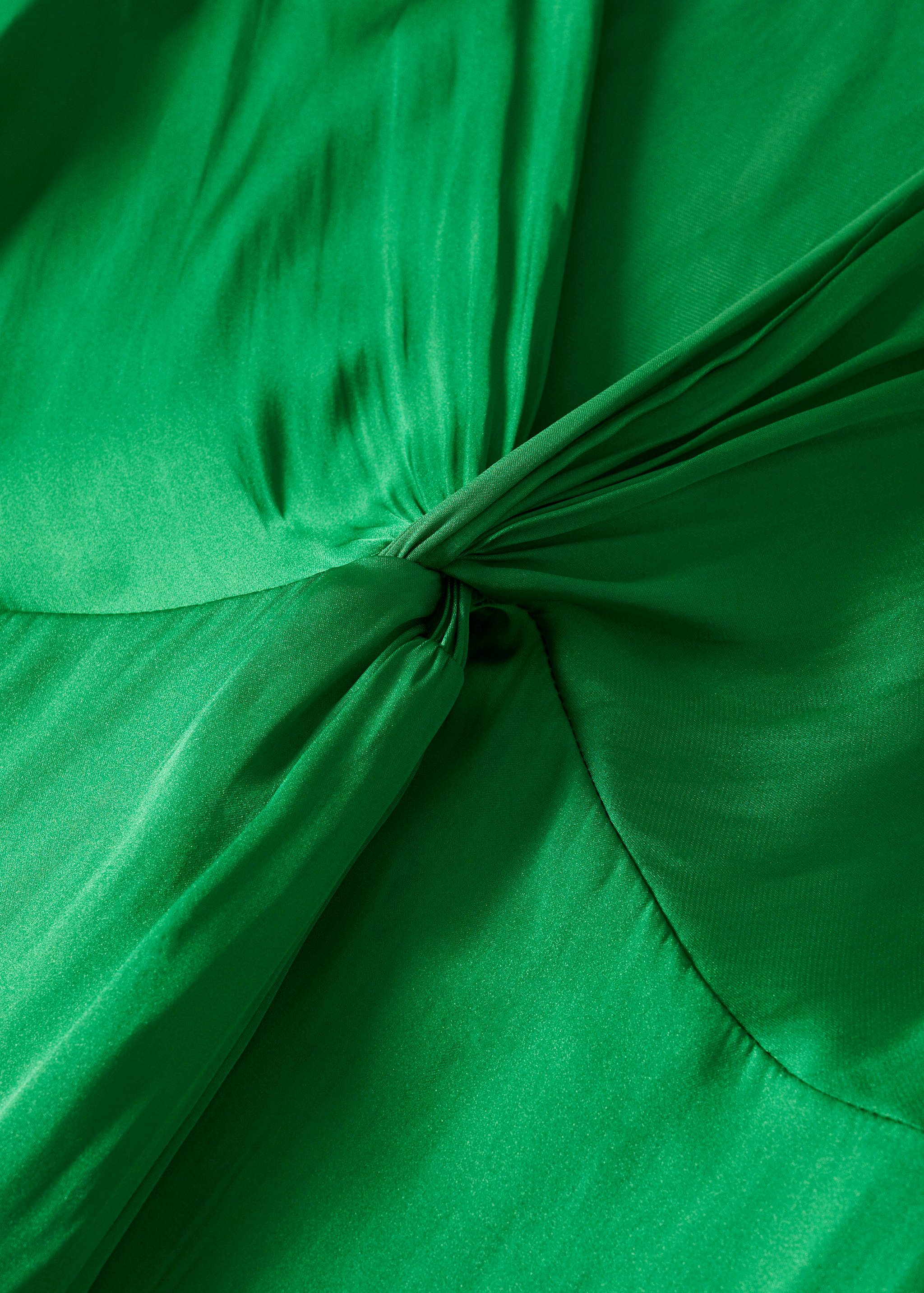 Side-slit satin dress - Details of the article 8