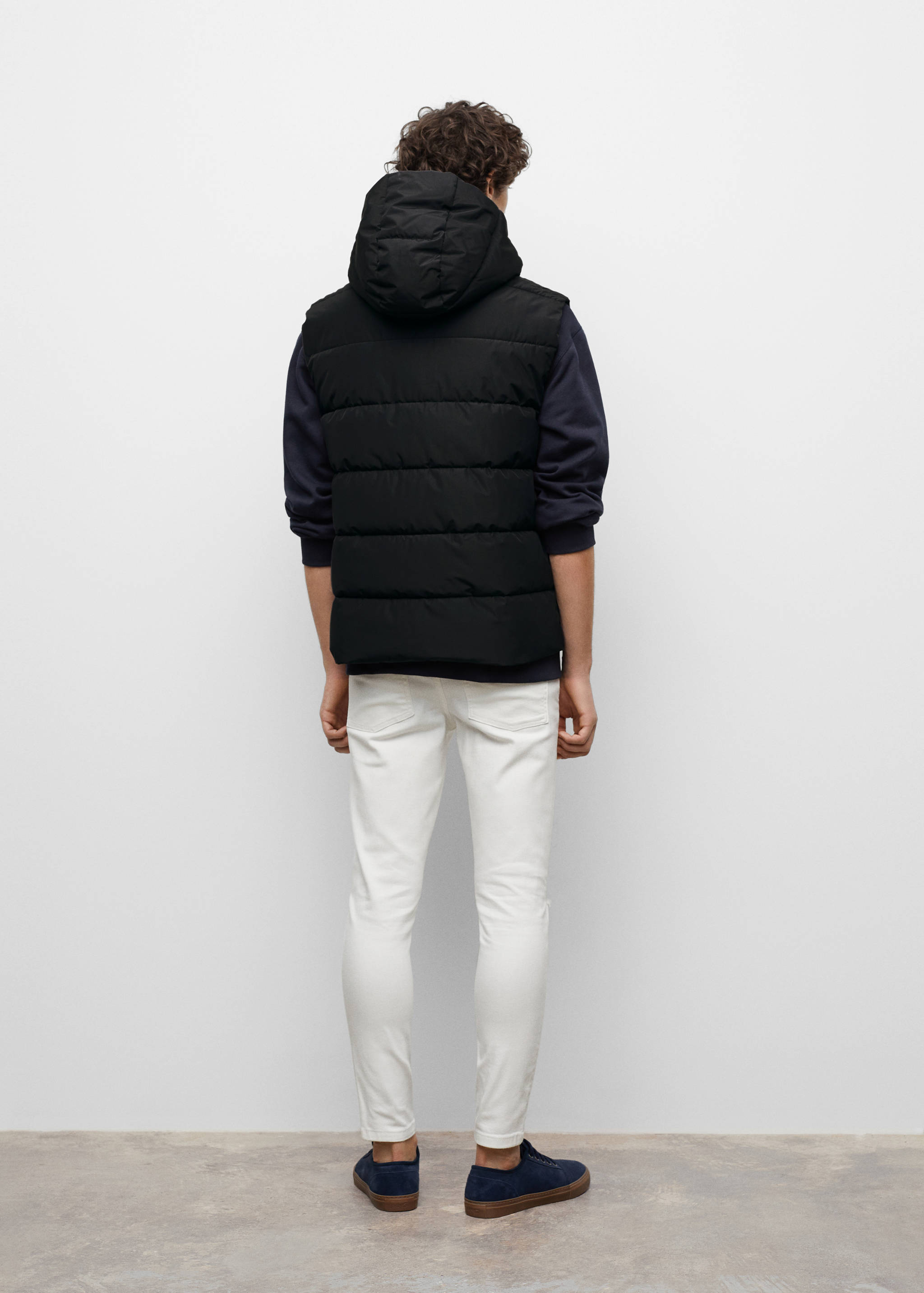 Gilet capuche à plumes - Verso de l’article