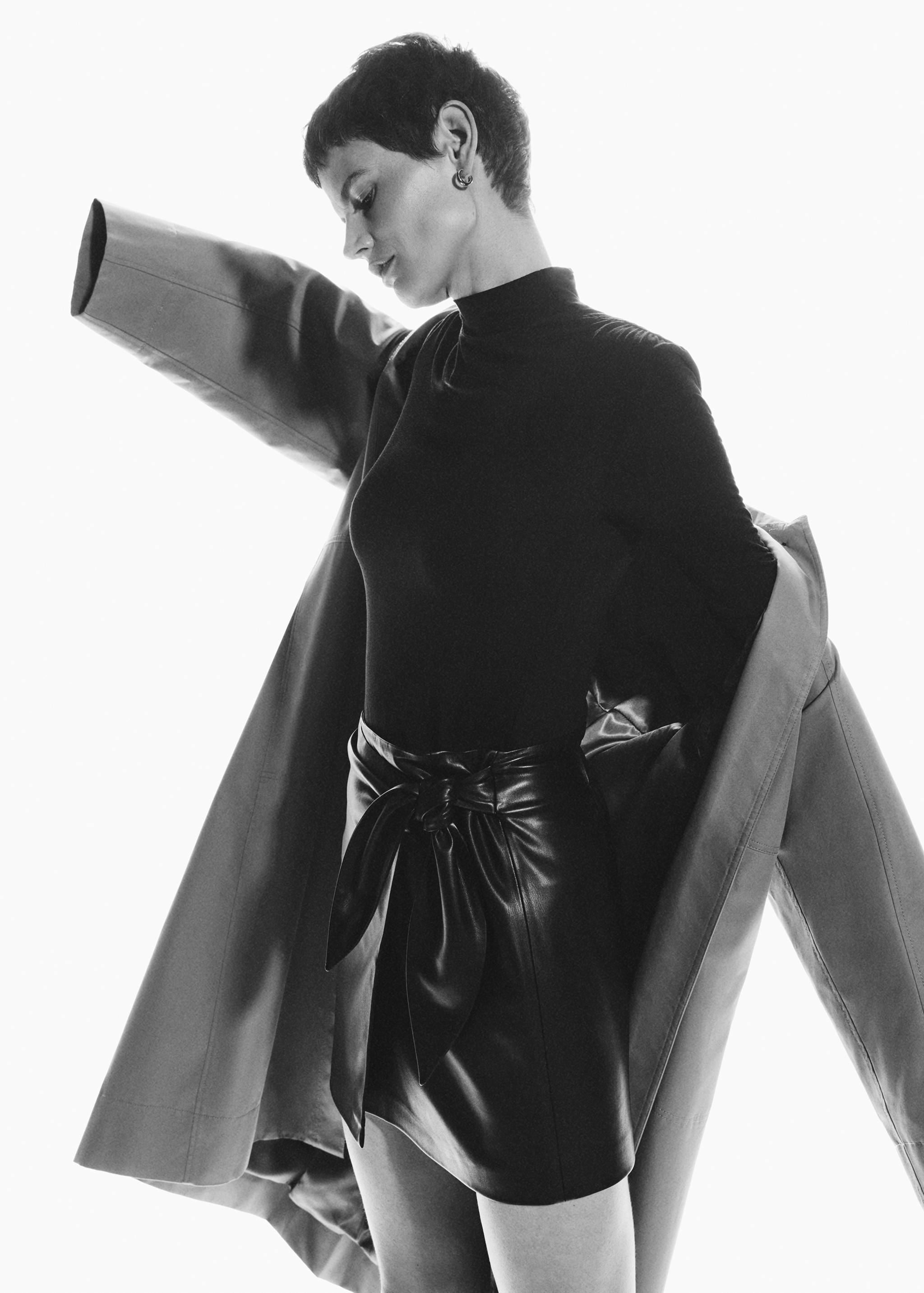 Leather-effect skirt - Details of the article 1