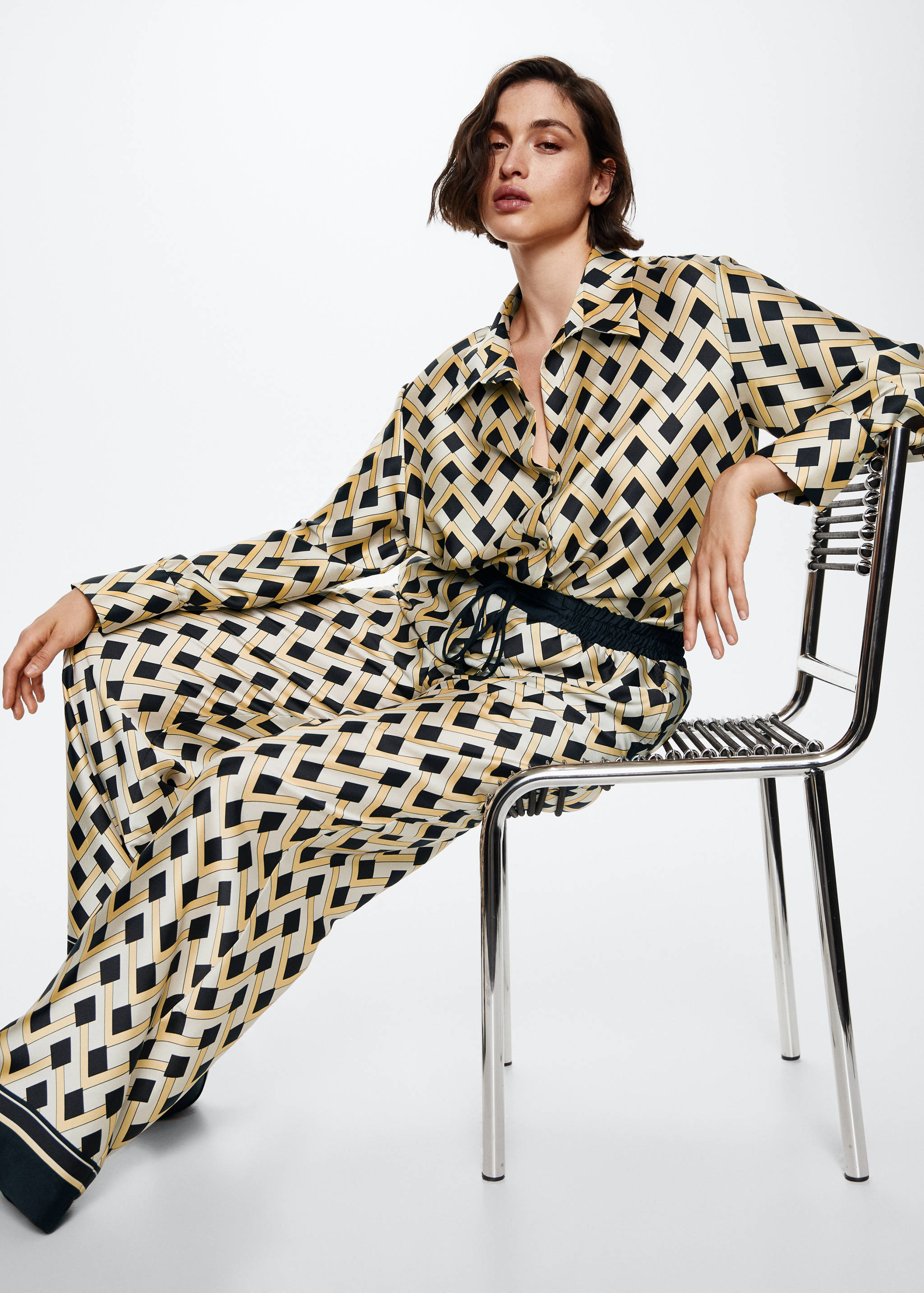 Flowy printed trousers - Details of the article 4