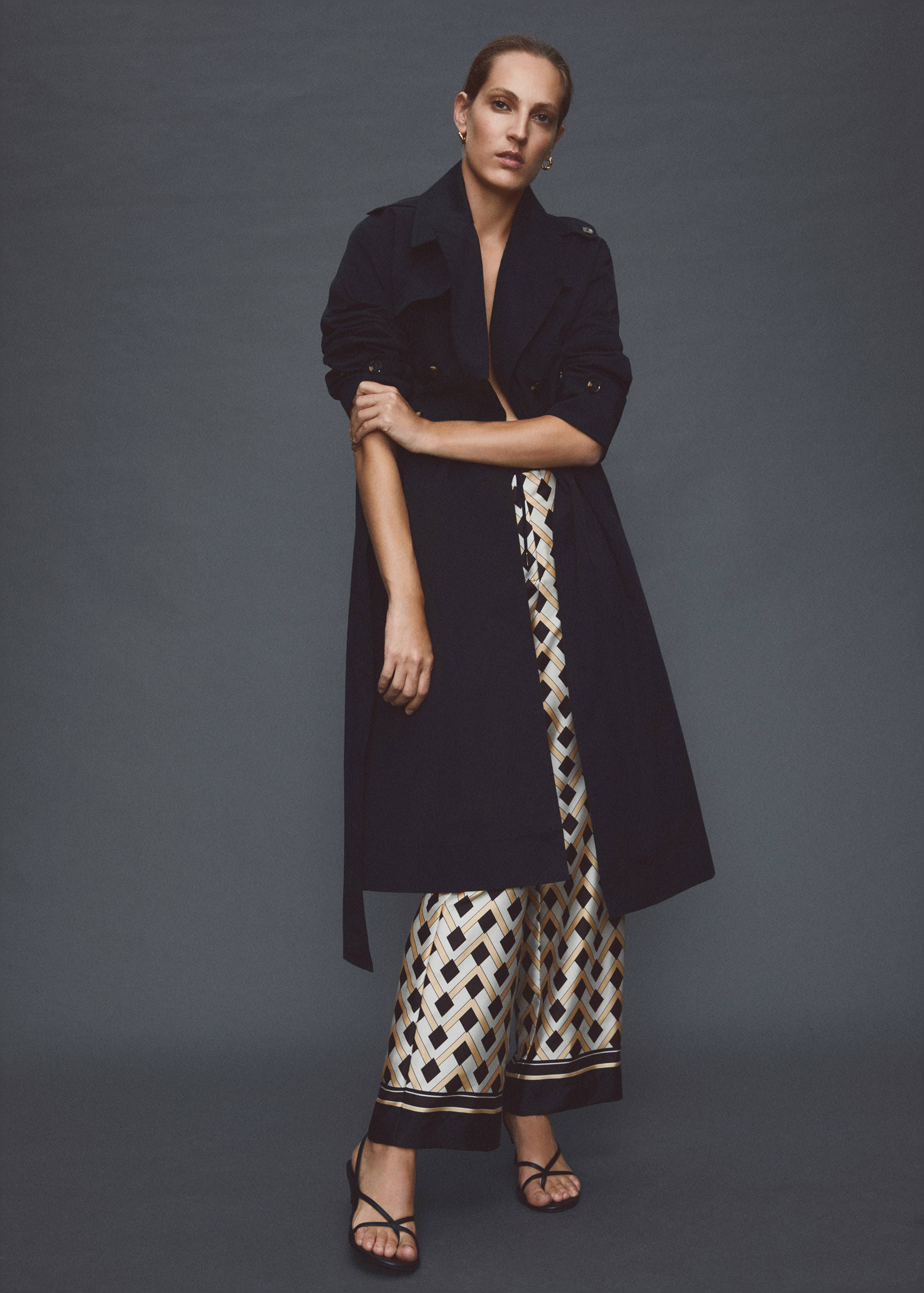 Flowy printed trousers - Details of the article 7