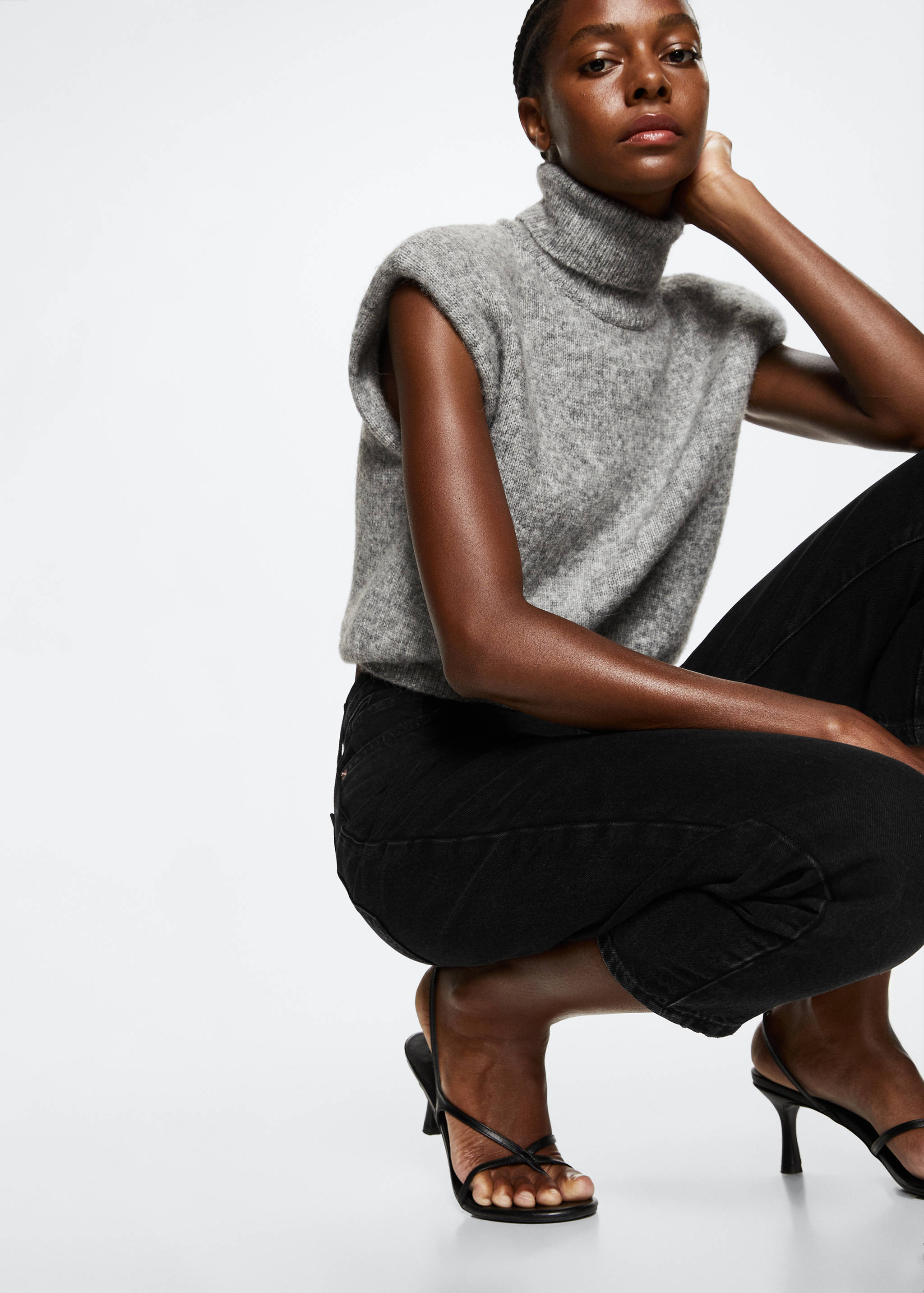 Mom high-waist jeans - Details of the article 2