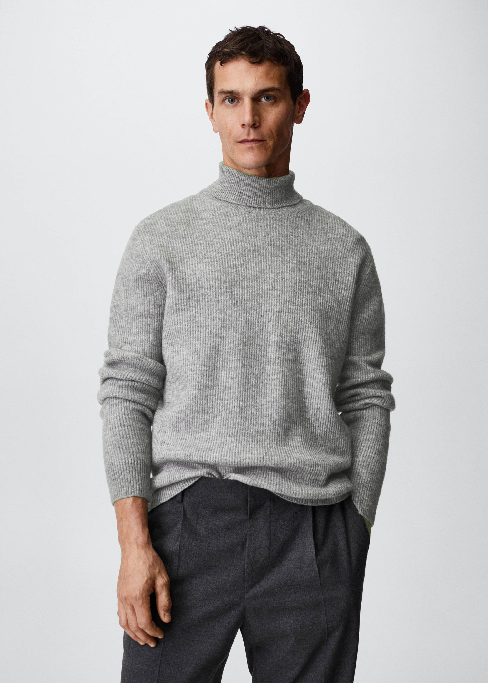 Structured turtleneck sweater - Medium plane