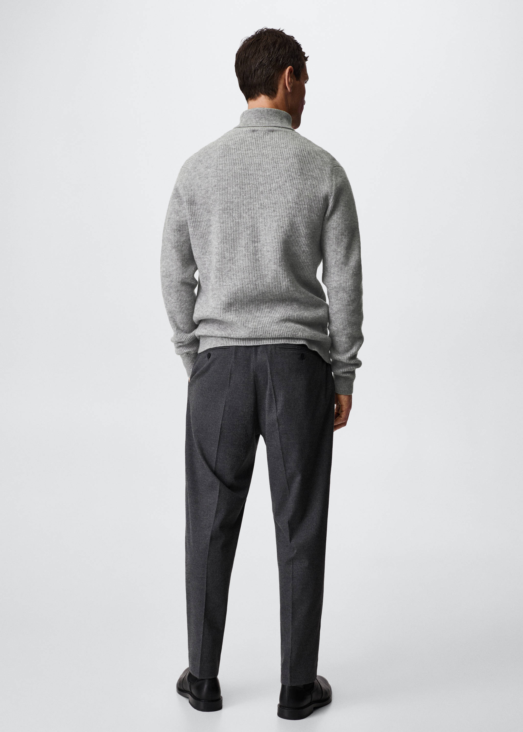Structured turtleneck sweater - Reverse of the article