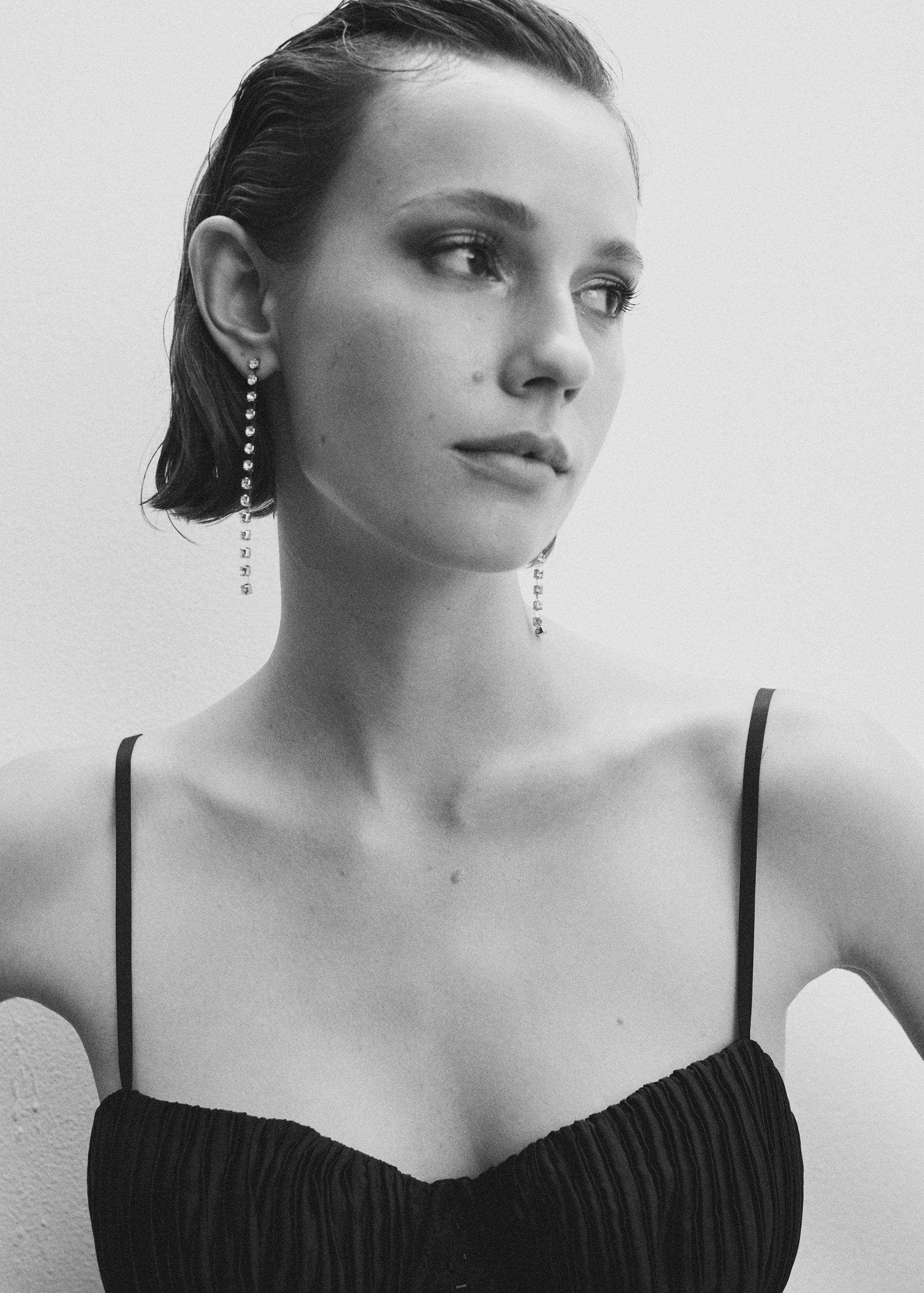 Glittrig korsettopp - Detaljer om artikeln 1