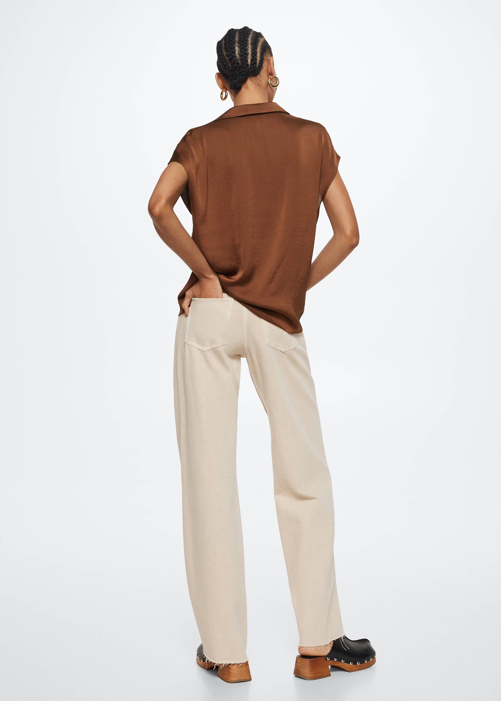 Satin finish flowy shirt - Reverse of the article