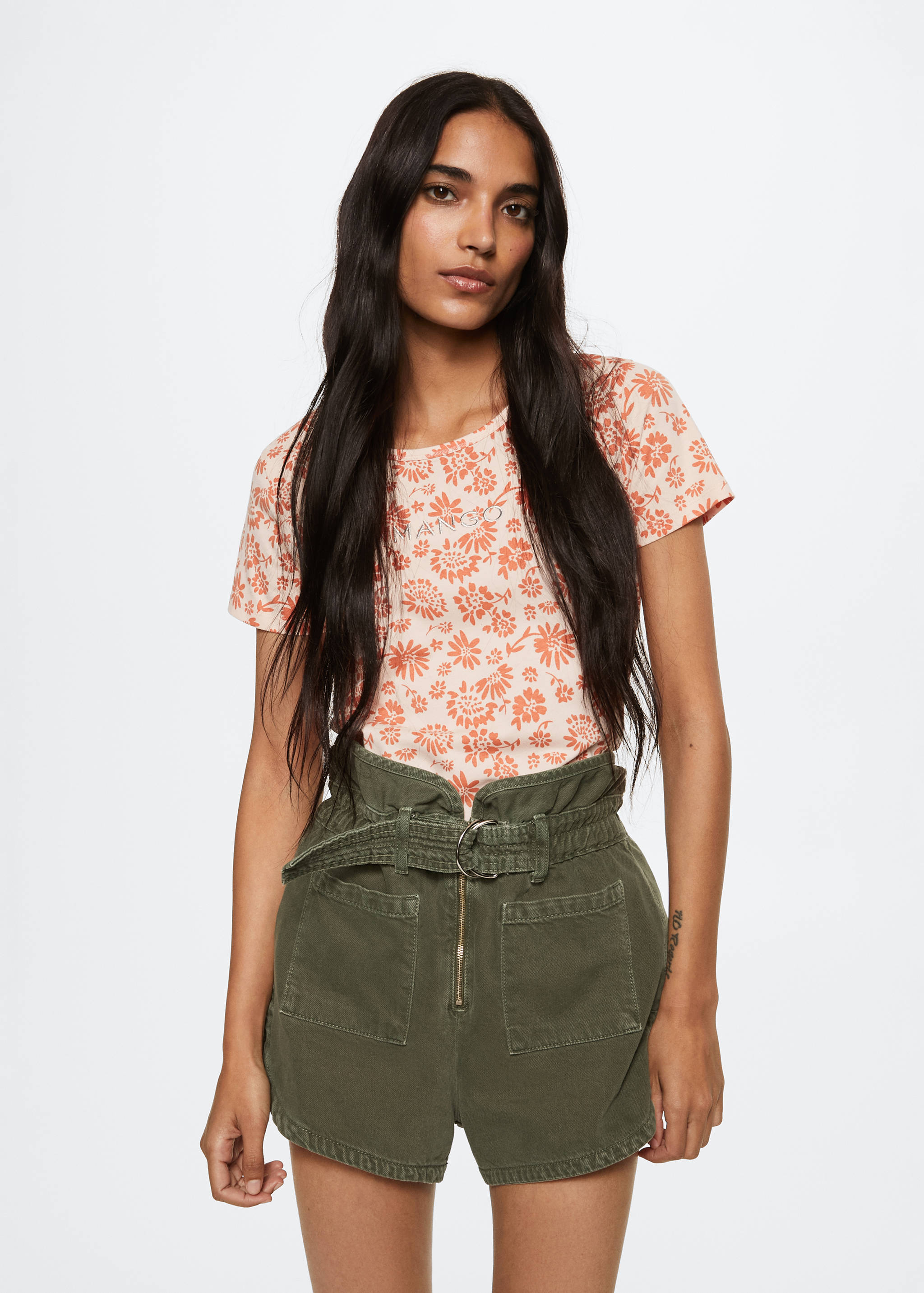 T-shirt imprimé logo brodé - Plan moyen