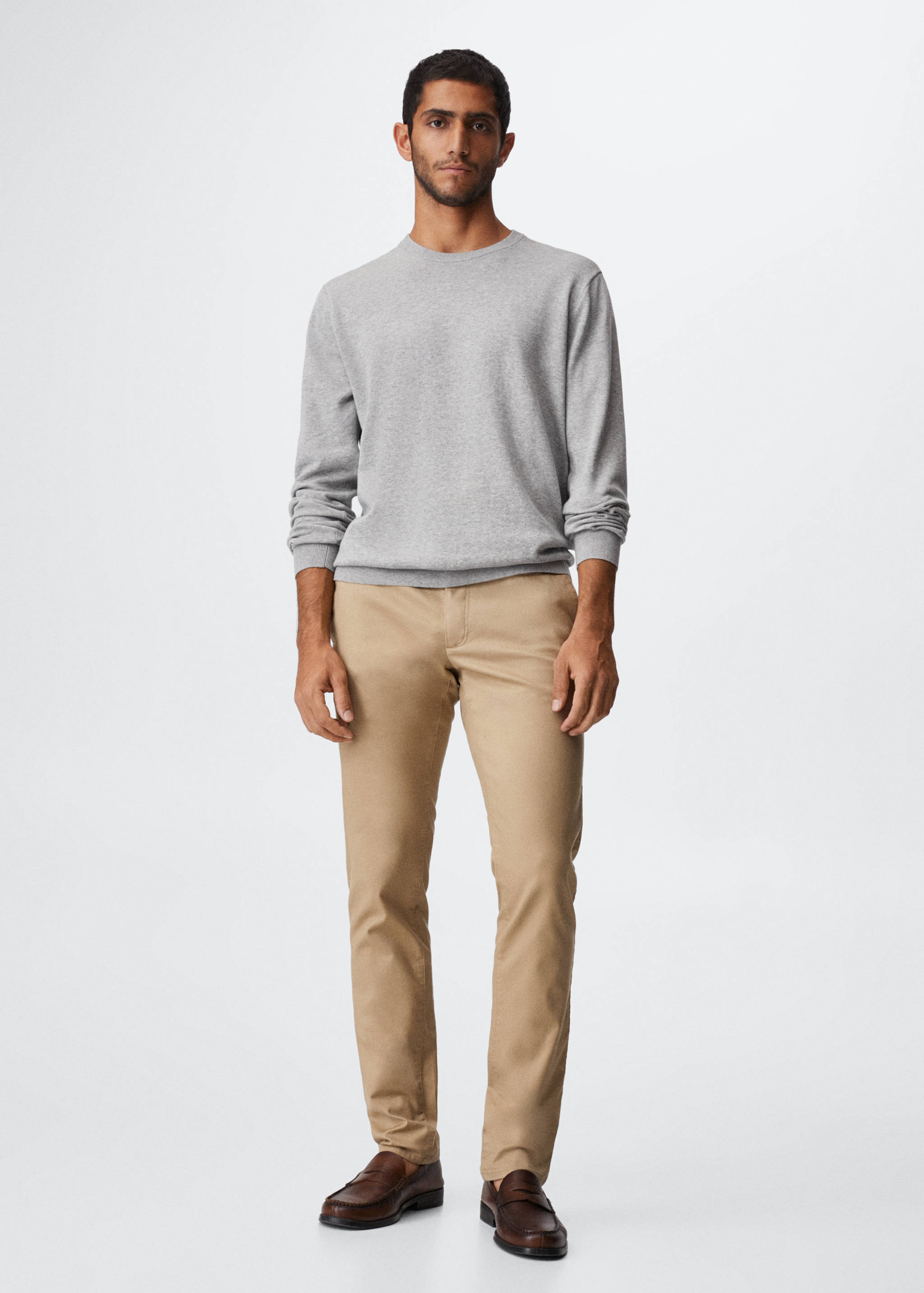 Pantalons xinesos slim fit sarja - Pla general
