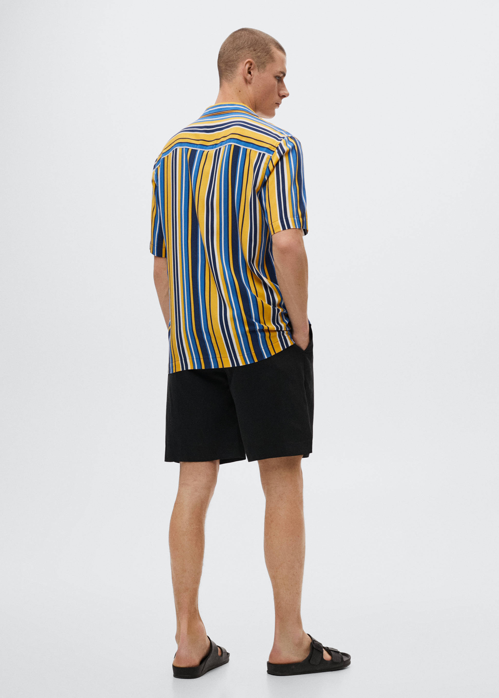 Striped flowy shirt - Reverse of the article