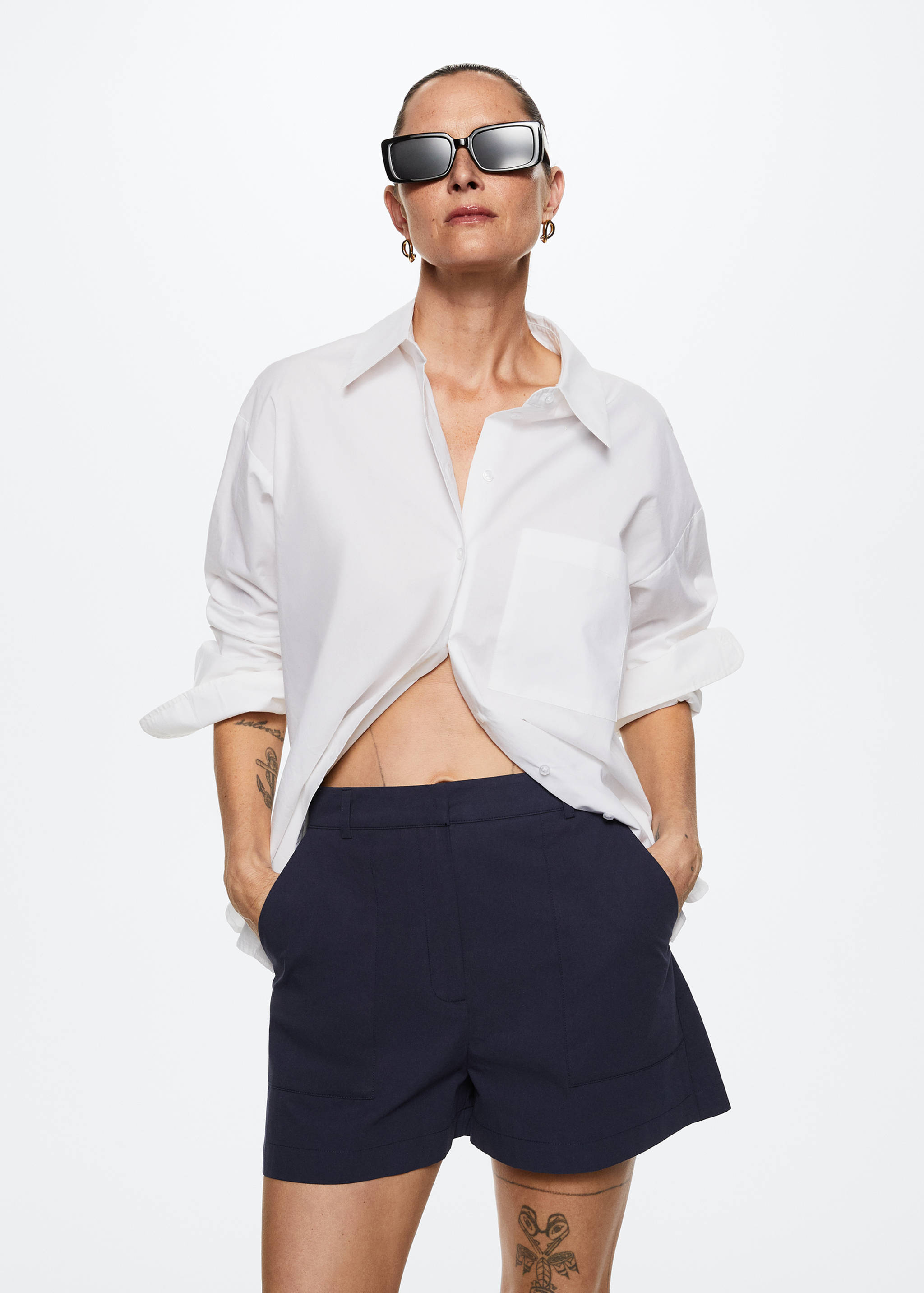Shorts cotó butxaques - Pla mig