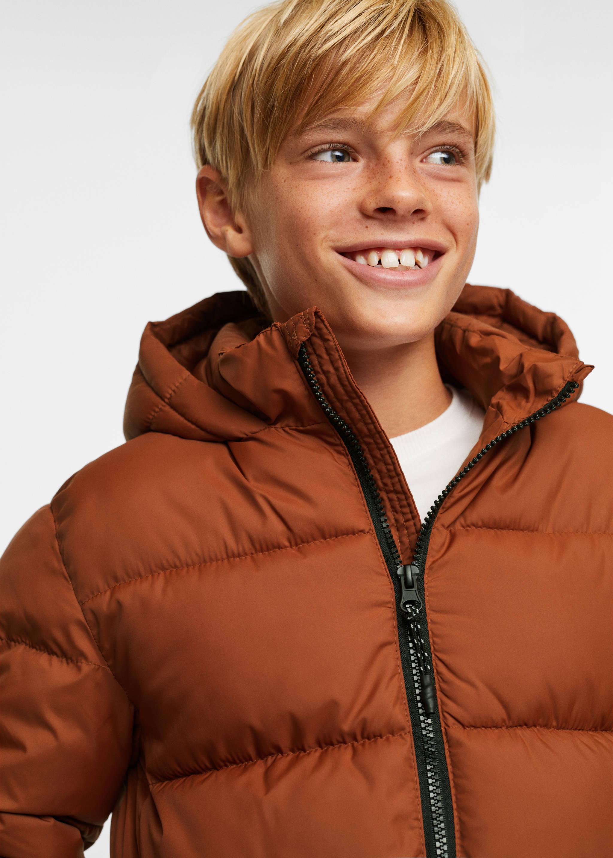 Quilted long coat - Details of the article 1