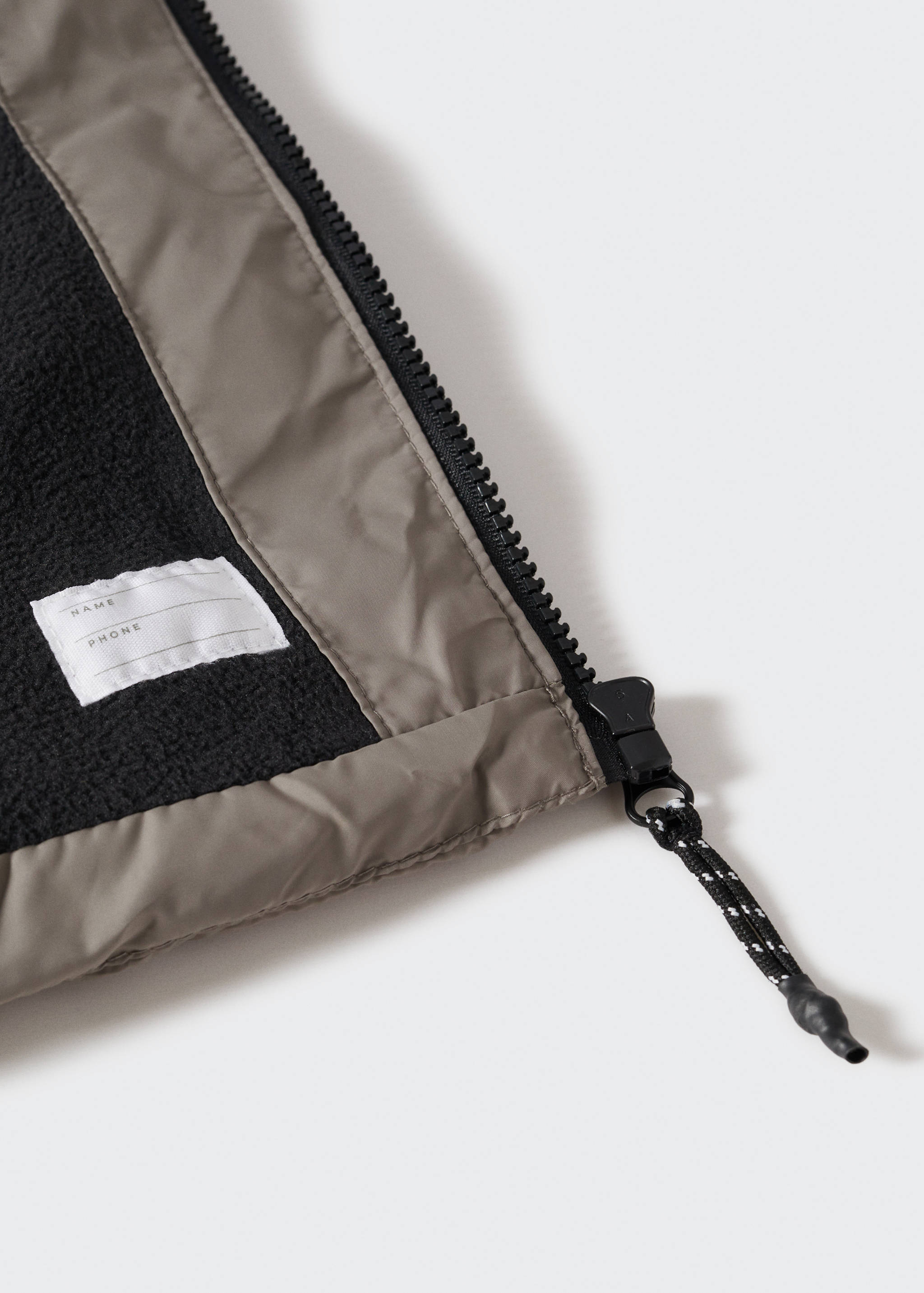 Quilted long coat - Details of the article 8