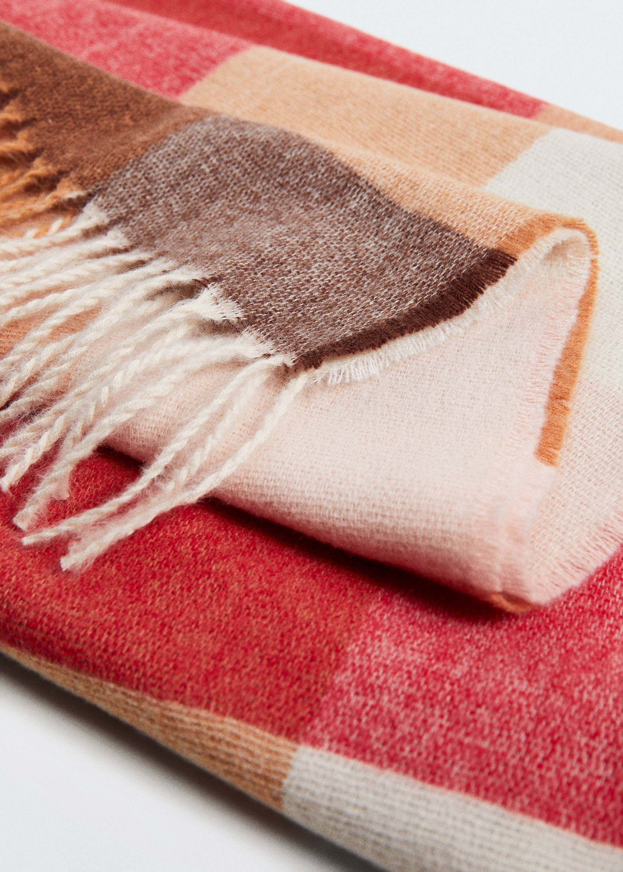 Recycled polyester scarf - Details of the article 2