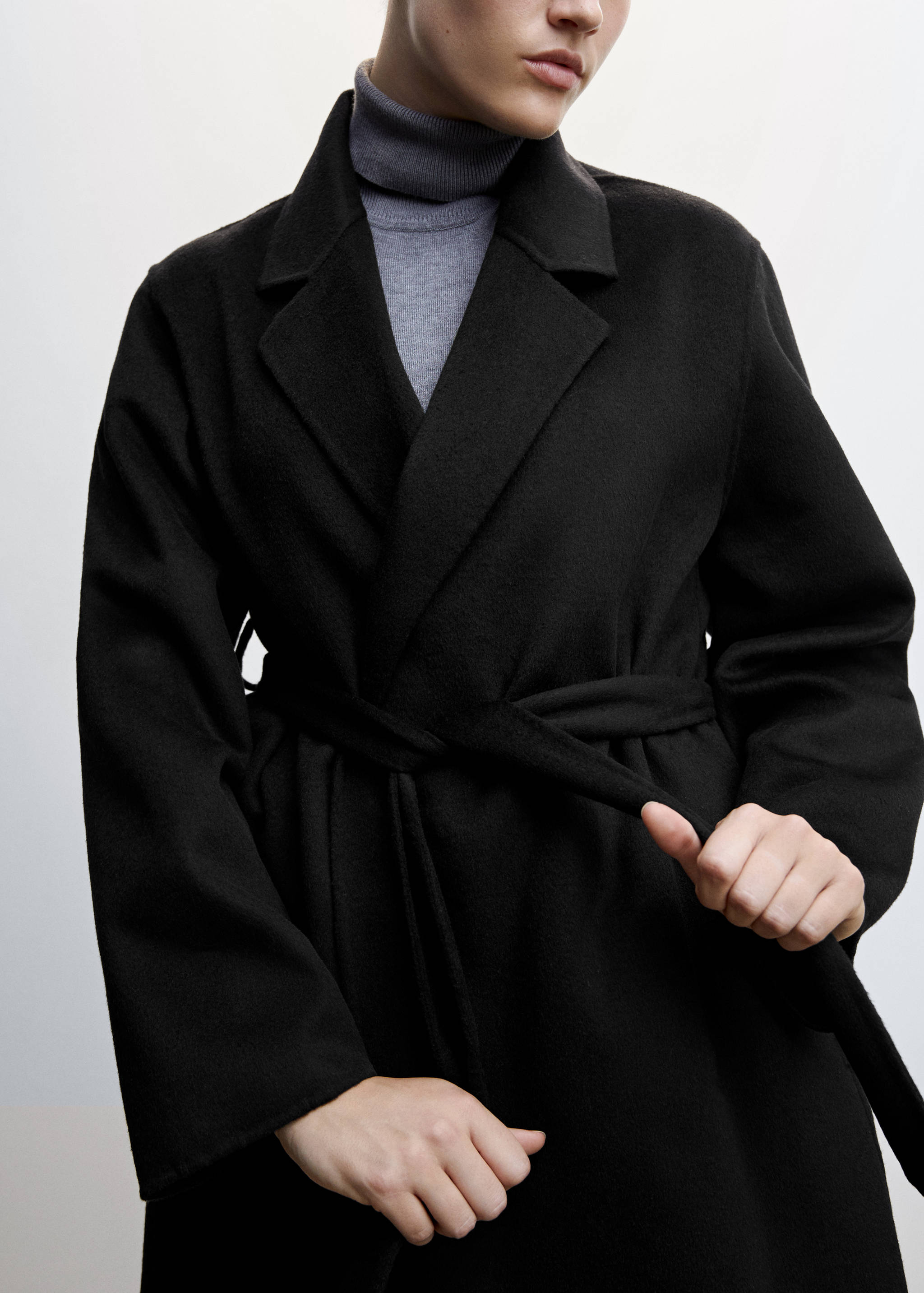 Manteau fait main avec ceinture - Détail de l'article 4