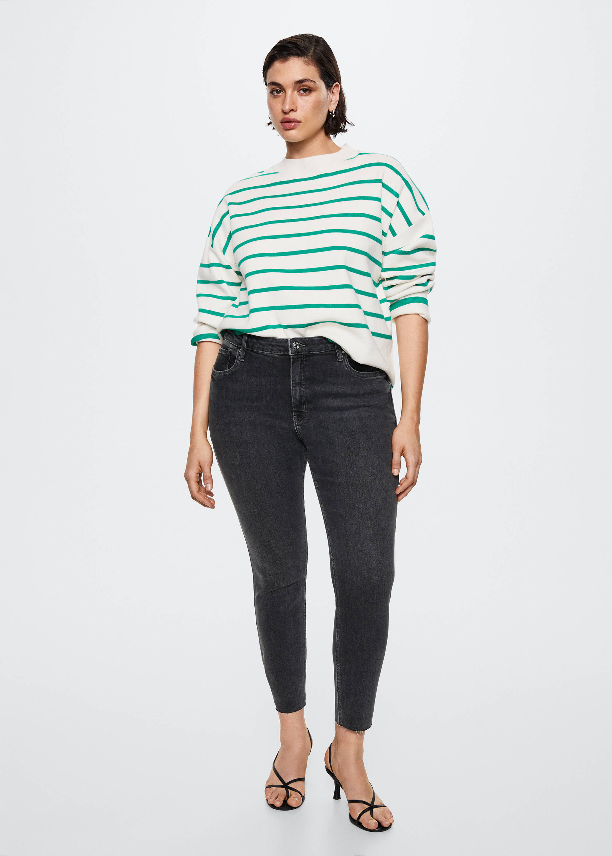 Skinny cropped jeans - Details of the article 3